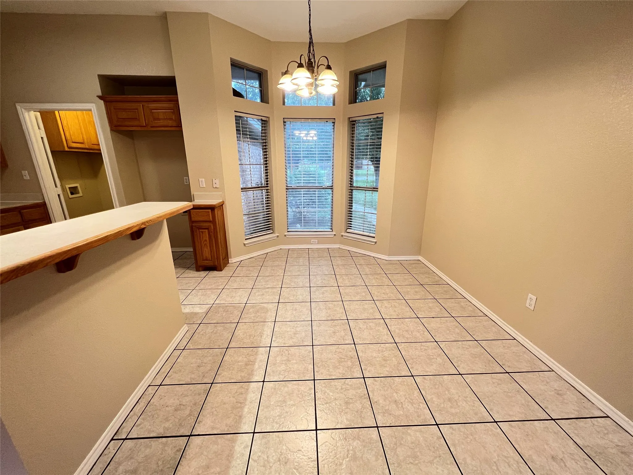 Single Family Residence For Rent in Parker County , 788 Robin Court, Springtown, Texas 76082, 3 Bedroom, 2 Bathroom, 2 Garage spaces, 1,386 Sqft, built in 2000, mls#21345884, Real Estate Agent in Springtown, Homes For Rent in Parker county, Homes For Rent in Springtown, Realtor in Springtown Texas, Real Estate Brokerage Independent Realty Texas, Luminita Cordes Realtor