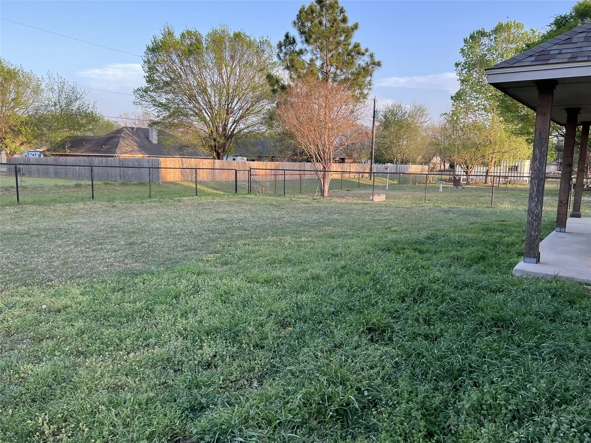 Single Family Residence For Rent in Parker County , 788 Robin Court, Springtown, Texas 76082, 3 Bedroom, 2 Bathroom, 2 Garage spaces, 1,386 Sqft, built in 2000, mls#21345884, Real Estate Agent in Springtown, Homes For Rent in Parker county, Homes For Rent in Springtown, Realtor in Springtown Texas, Real Estate Brokerage Independent Realty Texas, Luminita Cordes Realtor