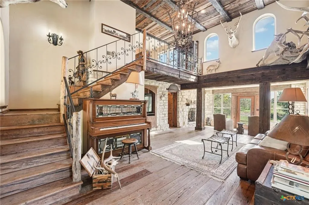 Improved Land For Sale in Lampasas County , 190 Private Road 3011, Lampasas, Texas 76550, 0, 0, Garage spaces, 0 Sqft, built in 1996, Price $6,100,000, mls#21343570, Real Estate Agent in Lampasas, Homes For Sale in Lampasas county, Homes For Sale in Lampasas, Realtor in Lampasas Texas, Real Estate Brokerage Independent Realty Texas, Luminita Cordes Realtor