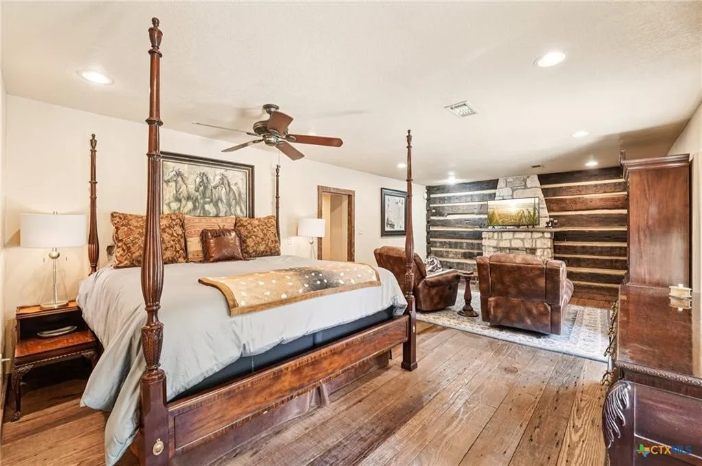 Improved Land For Sale in Lampasas County , 190 Private Road 3011, Lampasas, Texas 76550, 0, 0, Garage spaces, 0 Sqft, built in 1996, Price $6,100,000, mls#21343570, Real Estate Agent in Lampasas, Homes For Sale in Lampasas county, Homes For Sale in Lampasas, Realtor in Lampasas Texas, Real Estate Brokerage Independent Realty Texas, Luminita Cordes Realtor