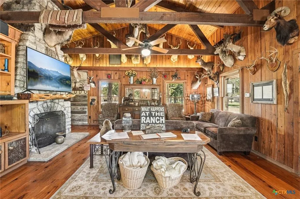 Improved Land For Sale in Lampasas County , 190 Private Road 3011, Lampasas, Texas 76550, 0, 0, Garage spaces, 0 Sqft, built in 1996, Price $6,100,000, mls#21343570, Real Estate Agent in Lampasas, Homes For Sale in Lampasas county, Homes For Sale in Lampasas, Realtor in Lampasas Texas, Real Estate Brokerage Independent Realty Texas, Luminita Cordes Realtor
