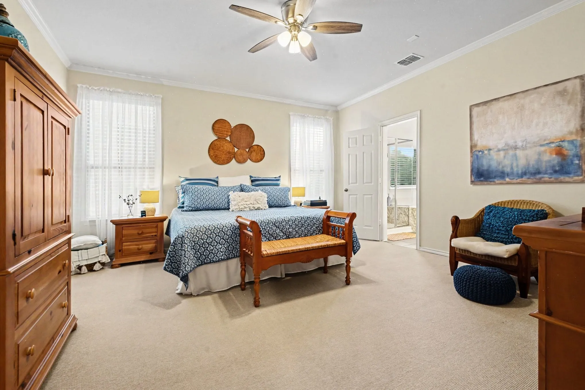 Single Family Residence For Sale in Denton County , 8481 Liverpool Lane, Frisco, Texas 75036, 4 Bedroom, 4 Bathroom, 2 Garage spaces, 3,152 Sqft, built in 2004, mls#21344562, Real Estate Agent in Frisco, Homes For Sale in Denton county, Homes For Sale in Frisco, Realtor in Frisco Texas, Real Estate Brokerage Independent Realty Texas, Luminita Cordes Realtor