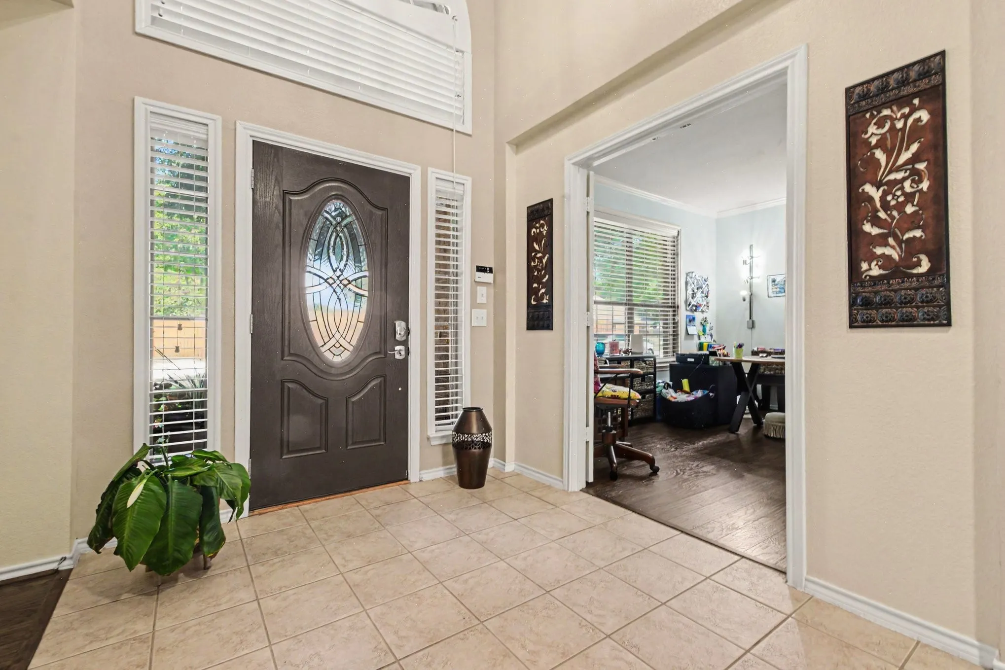 Single Family Residence For Sale in Denton County , 8481 Liverpool Lane, Frisco, Texas 75036, 4 Bedroom, 4 Bathroom, 2 Garage spaces, 3,152 Sqft, built in 2004, mls#21344562, Real Estate Agent in Frisco, Homes For Sale in Denton county, Homes For Sale in Frisco, Realtor in Frisco Texas, Real Estate Brokerage Independent Realty Texas, Luminita Cordes Realtor