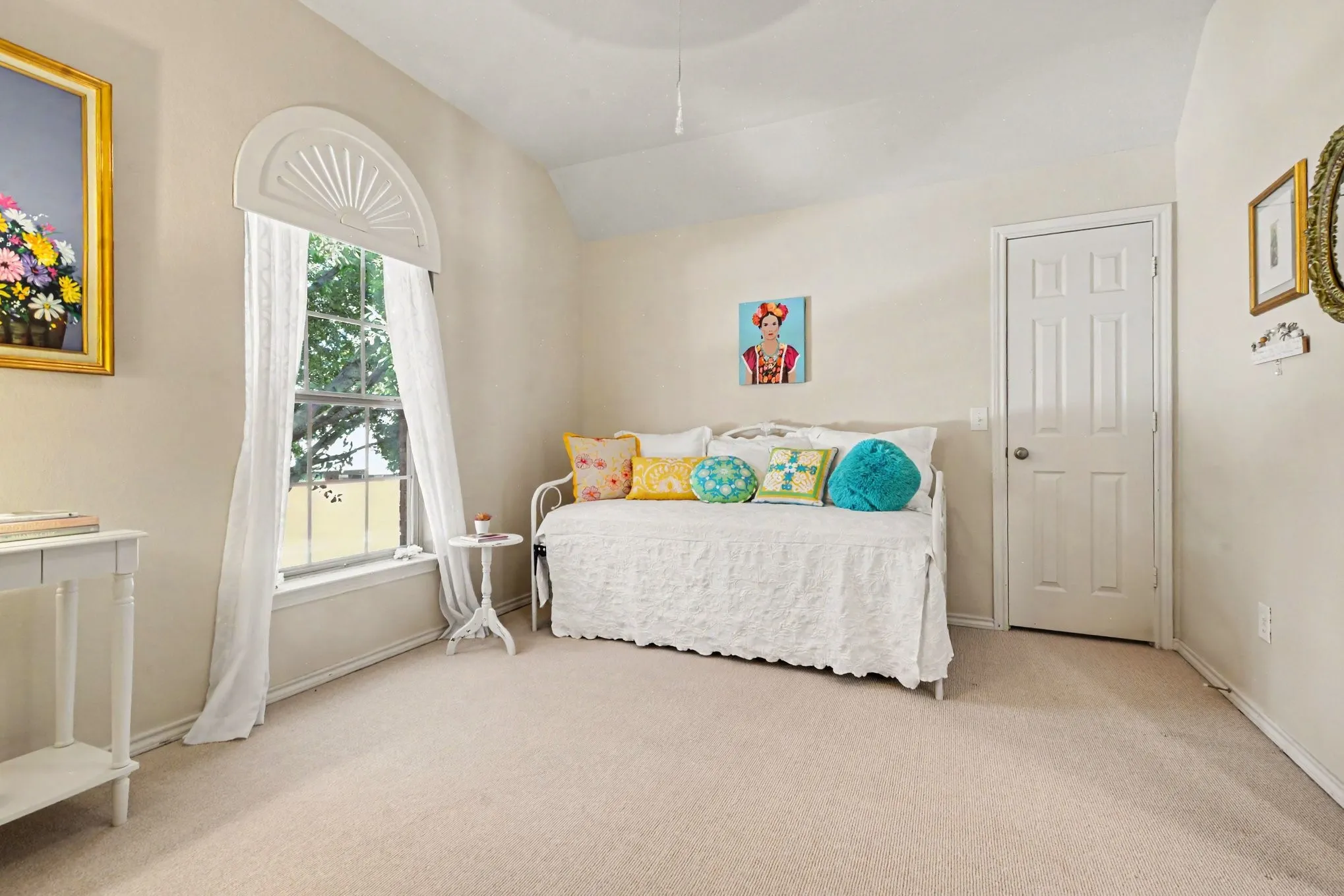 Single Family Residence For Sale in Denton County , 8481 Liverpool Lane, Frisco, Texas 75036, 4 Bedroom, 4 Bathroom, 2 Garage spaces, 3,152 Sqft, built in 2004, mls#21344562, Real Estate Agent in Frisco, Homes For Sale in Denton county, Homes For Sale in Frisco, Realtor in Frisco Texas, Real Estate Brokerage Independent Realty Texas, Luminita Cordes Realtor