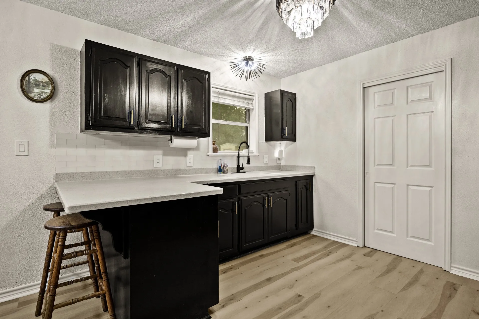 Single Family Residence For Sale in Camp County , 419 County Road 4164, Pittsburg, Texas 75686, 3 Bedroom, 2 Bathroom, 2 Garage spaces, 1,537 Sqft, built in 1977, mls#21345878, Real Estate Agent in Pittsburg, Homes For Sale in Camp county, Homes For Sale in Pittsburg, Realtor in Pittsburg Texas, Real Estate Brokerage Independent Realty Texas, Luminita Cordes Realtor
