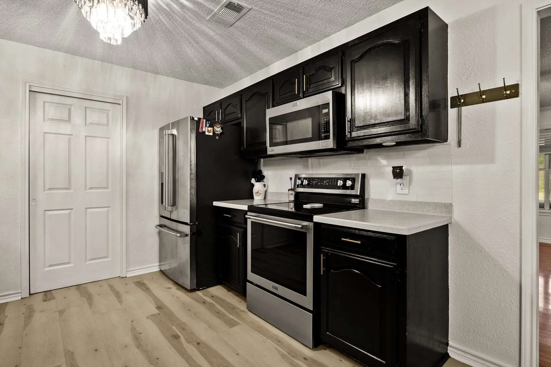 Single Family Residence For Sale in Camp County , 419 County Road 4164, Pittsburg, Texas 75686, 3 Bedroom, 2 Bathroom, 2 Garage spaces, 1,537 Sqft, built in 1977, mls#21345878, Real Estate Agent in Pittsburg, Homes For Sale in Camp county, Homes For Sale in Pittsburg, Realtor in Pittsburg Texas, Real Estate Brokerage Independent Realty Texas, Luminita Cordes Realtor