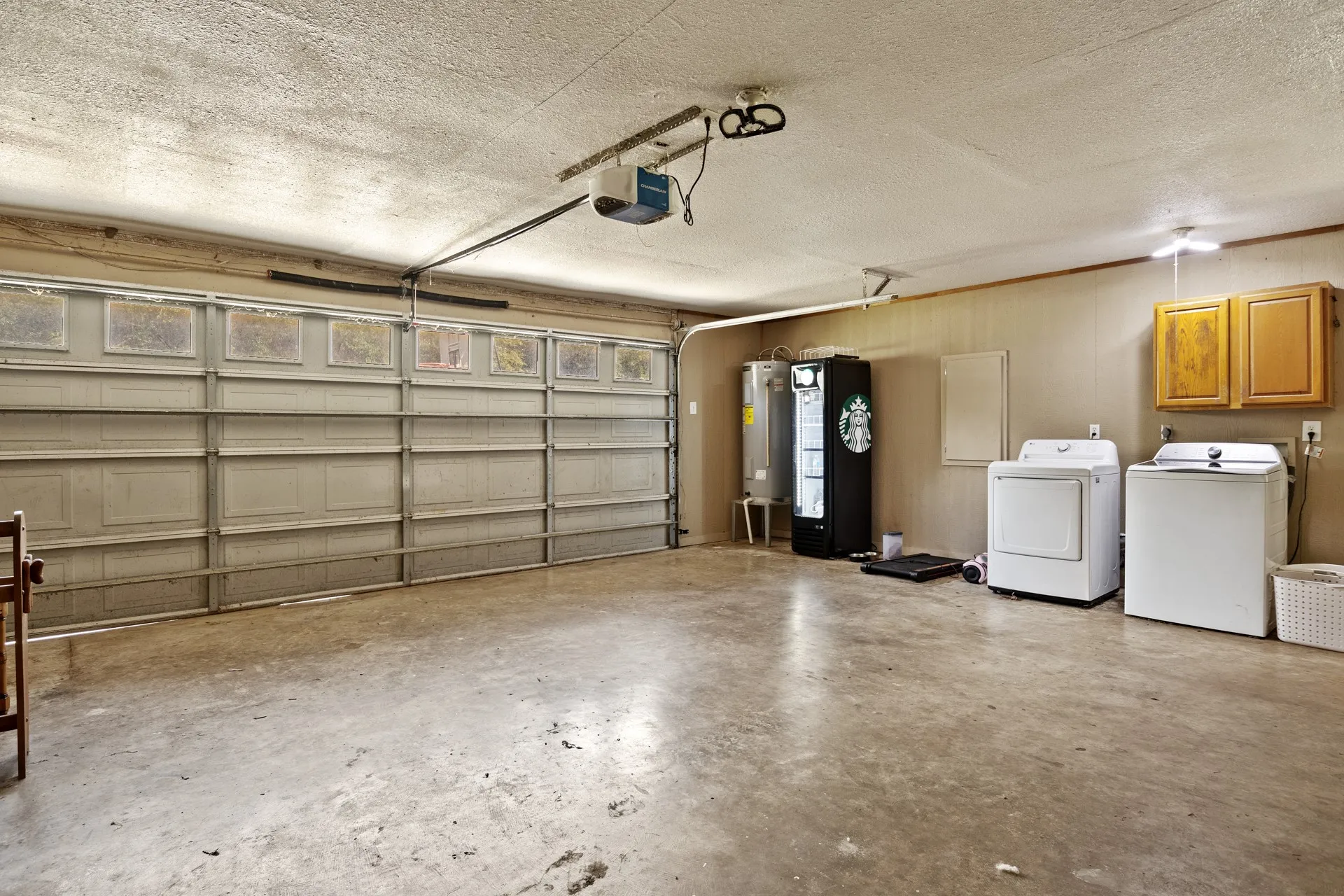Single Family Residence For Sale in Camp County , 419 County Road 4164, Pittsburg, Texas 75686, 3 Bedroom, 2 Bathroom, 2 Garage spaces, 1,537 Sqft, built in 1977, mls#21345878, Real Estate Agent in Pittsburg, Homes For Sale in Camp county, Homes For Sale in Pittsburg, Realtor in Pittsburg Texas, Real Estate Brokerage Independent Realty Texas, Luminita Cordes Realtor