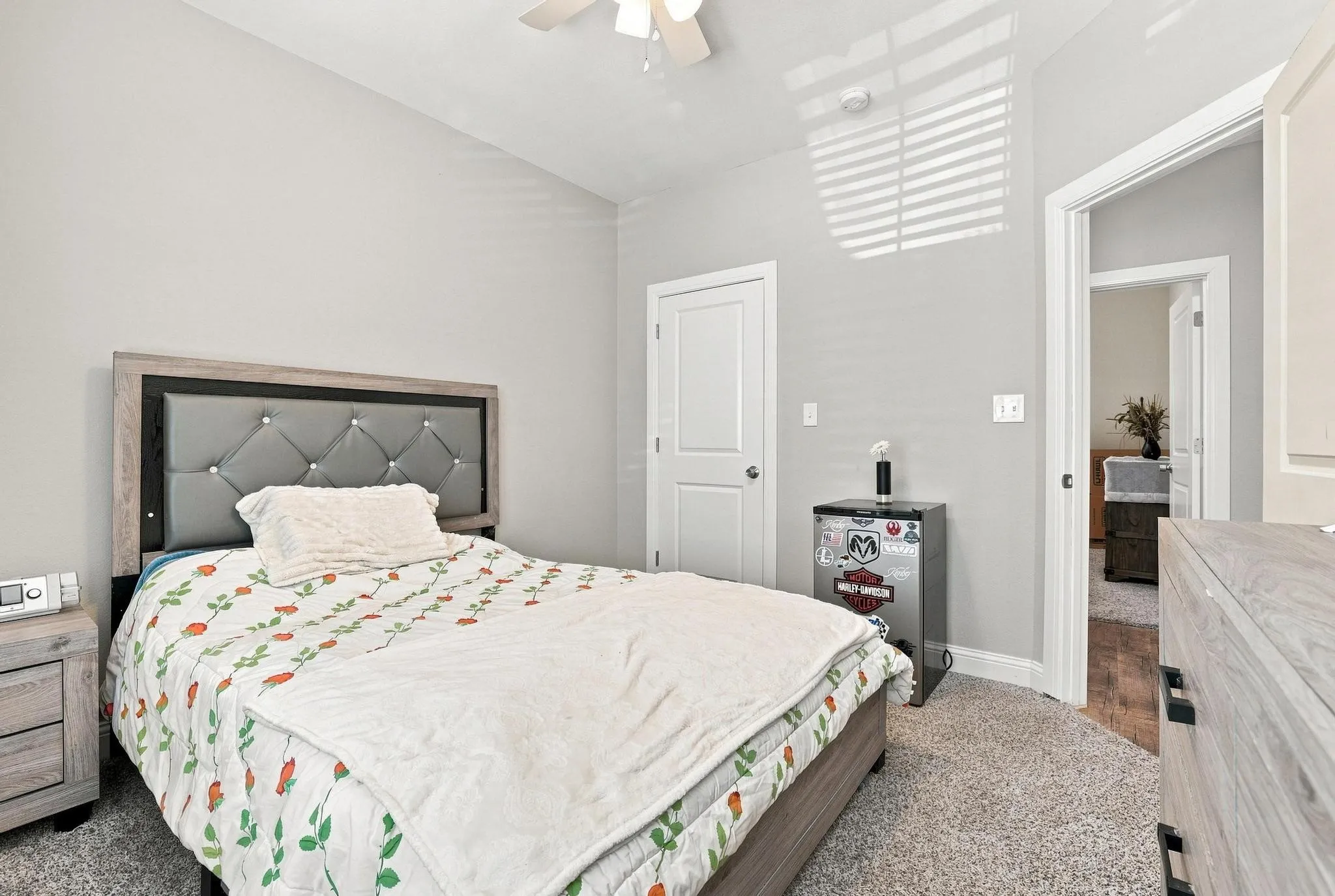 Single Family Residence For Sale in Grayson County , 517 E Hanna Street, Denison, Texas 75021, 3 Bedroom, 2 Bathroom, Garage spaces, 1,332 Sqft, built in 2020, mls#21340870, Real Estate Agent in Denison, Homes For Sale in Grayson county, Homes For Sale in Denison, Realtor in Denison Texas, Real Estate Brokerage Independent Realty Texas, Luminita Cordes Realtor