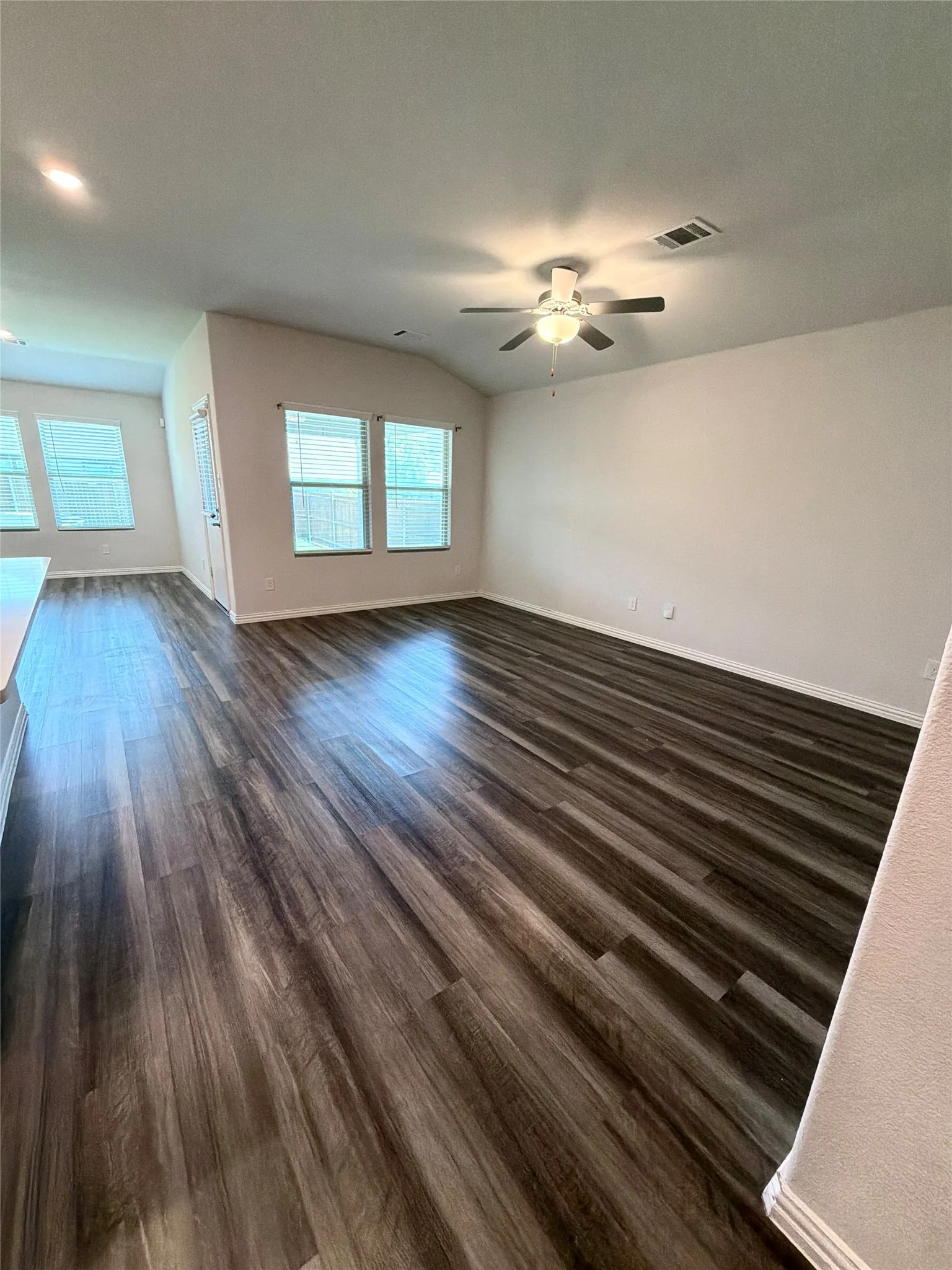 Single Family Residence For Rent in Tarrant County , 10508 Big Lagoon Drive, Fort Worth, Texas 76179, 4 Bedrooms, 2 Bathrooms, 2 Garage spaces, 1,731 Sqft, built in 2021, Price $2,400, mls#21345890, Real Estate Agent in Fort Worth, Homes For Rent in Tarrant county, Homes For Rent in Fort Worth, Realtor in Fort Worth Texas, Real Estate Brokerage Independent Realty Texas, Luminita Cordes Realtor