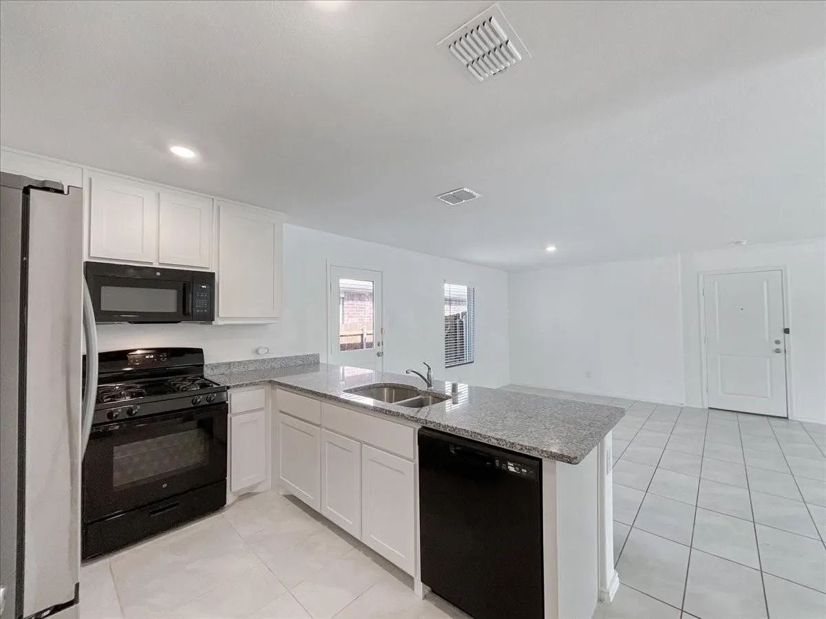 Single Family Residence For Rent in Collin County , 3316 Turkey Trot Lane, Mc Kinney, Texas 75071, 3 Bedroom, 2 Bathroom, 2 Garage spaces, 1,440 Sqft, built in 2023, mls#21345928, Real Estate Agent in Mc Kinney, Homes For Rent in Collin county, Homes For Rent in Mc Kinney, Realtor in Mc Kinney Texas, Real Estate Brokerage Independent Realty Texas, Luminita Cordes Realtor