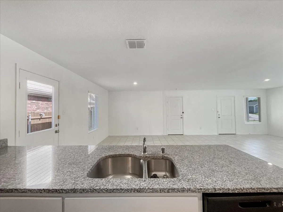 Single Family Residence For Rent in Collin County , 3316 Turkey Trot Lane, Mc Kinney, Texas 75071, 3 Bedroom, 2 Bathroom, 2 Garage spaces, 1,440 Sqft, built in 2023, mls#21345928, Real Estate Agent in Mc Kinney, Homes For Rent in Collin county, Homes For Rent in Mc Kinney, Realtor in Mc Kinney Texas, Real Estate Brokerage Independent Realty Texas, Luminita Cordes Realtor