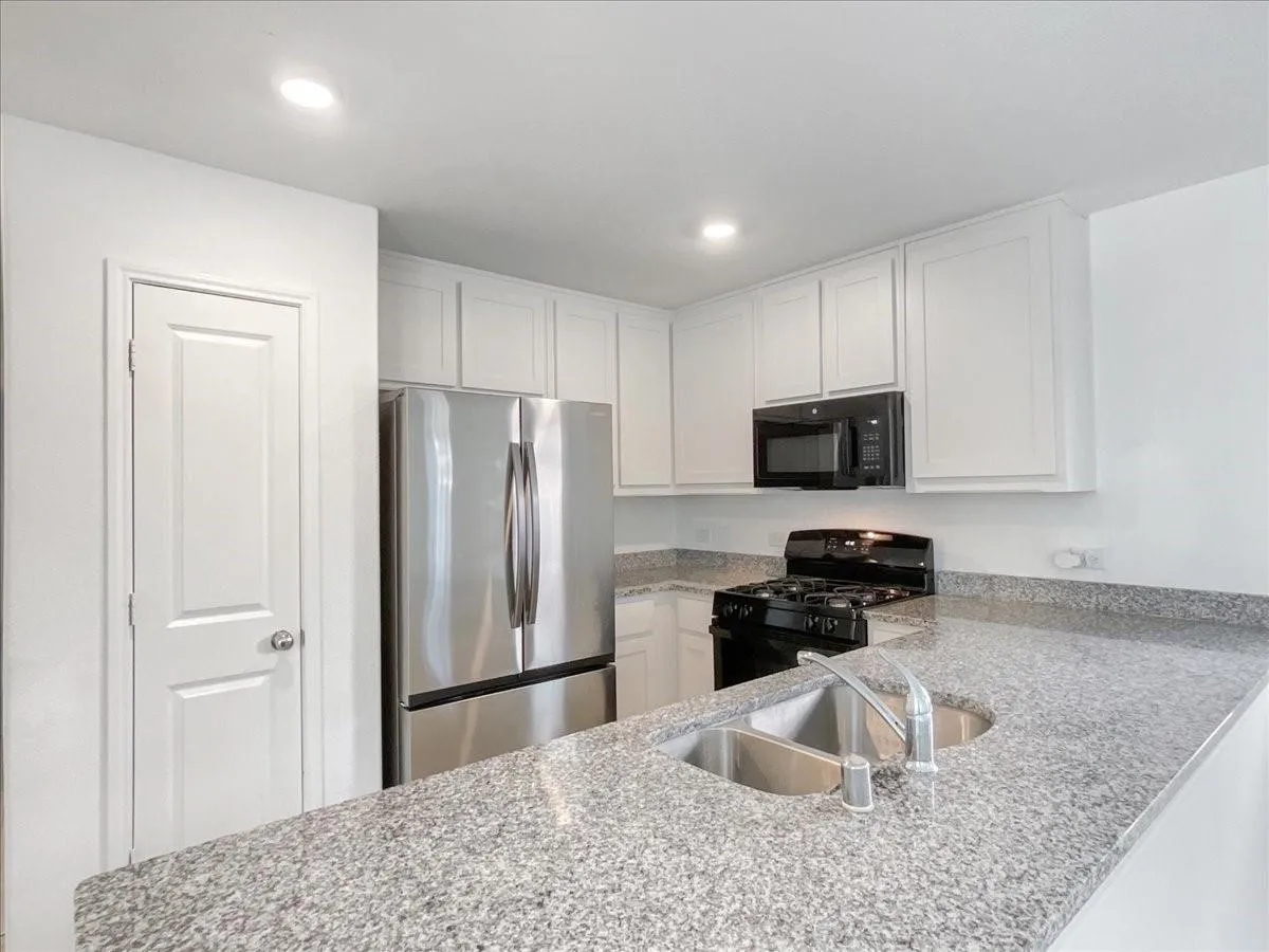 Single Family Residence For Rent in Collin County , 3316 Turkey Trot Lane, Mc Kinney, Texas 75071, 3 Bedroom, 2 Bathroom, 2 Garage spaces, 1,440 Sqft, built in 2023, mls#21345928, Real Estate Agent in Mc Kinney, Homes For Rent in Collin county, Homes For Rent in Mc Kinney, Realtor in Mc Kinney Texas, Real Estate Brokerage Independent Realty Texas, Luminita Cordes Realtor