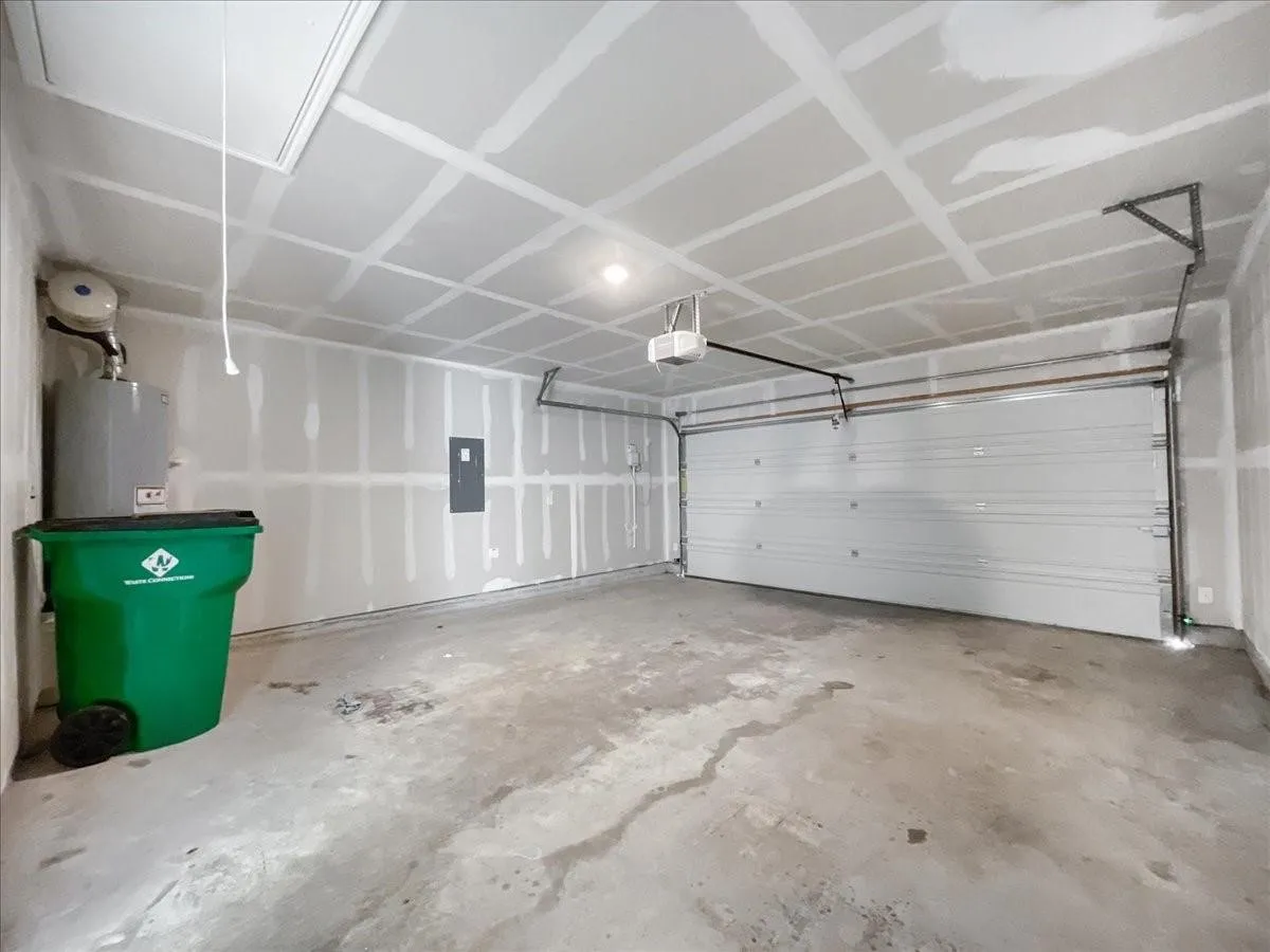 Single Family Residence For Rent in Collin County , 3316 Turkey Trot Lane, Mc Kinney, Texas 75071, 3 Bedroom, 2 Bathroom, 2 Garage spaces, 1,440 Sqft, built in 2023, mls#21345928, Real Estate Agent in Mc Kinney, Homes For Rent in Collin county, Homes For Rent in Mc Kinney, Realtor in Mc Kinney Texas, Real Estate Brokerage Independent Realty Texas, Luminita Cordes Realtor