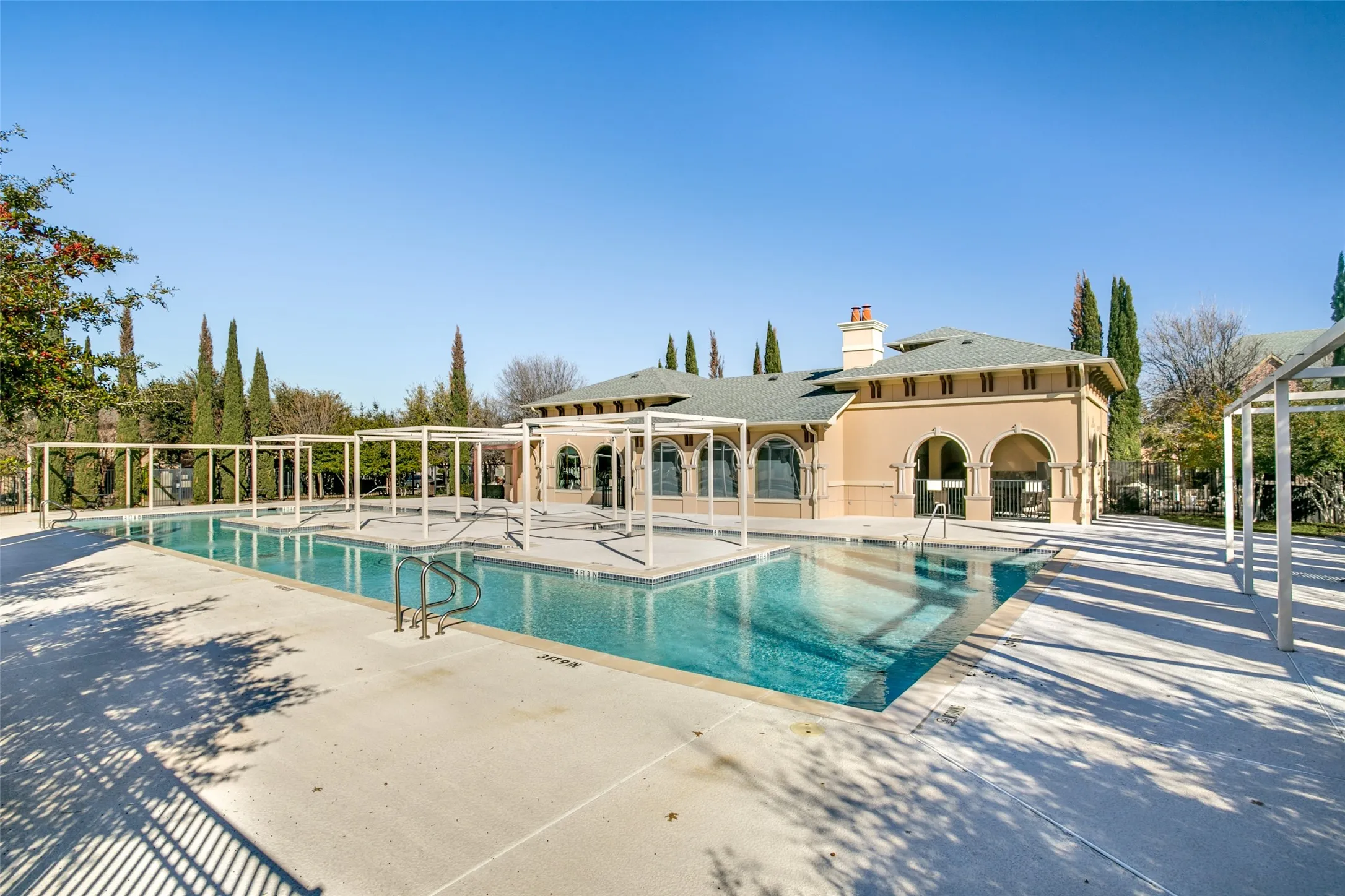 Townhouse For Sale in Collin County , 5778 Grosseto Drive, Frisco, Texas 75034, 2 Bedroom, 3 Bathroom, 2 Garage spaces, 1,881 Sqft, built in 2005, mls#21345483, Real Estate Agent in Frisco, Homes For Sale in Collin county, Homes For Sale in Frisco, Realtor in Frisco Texas, Real Estate Brokerage Independent Realty Texas, Luminita Cordes Realtor