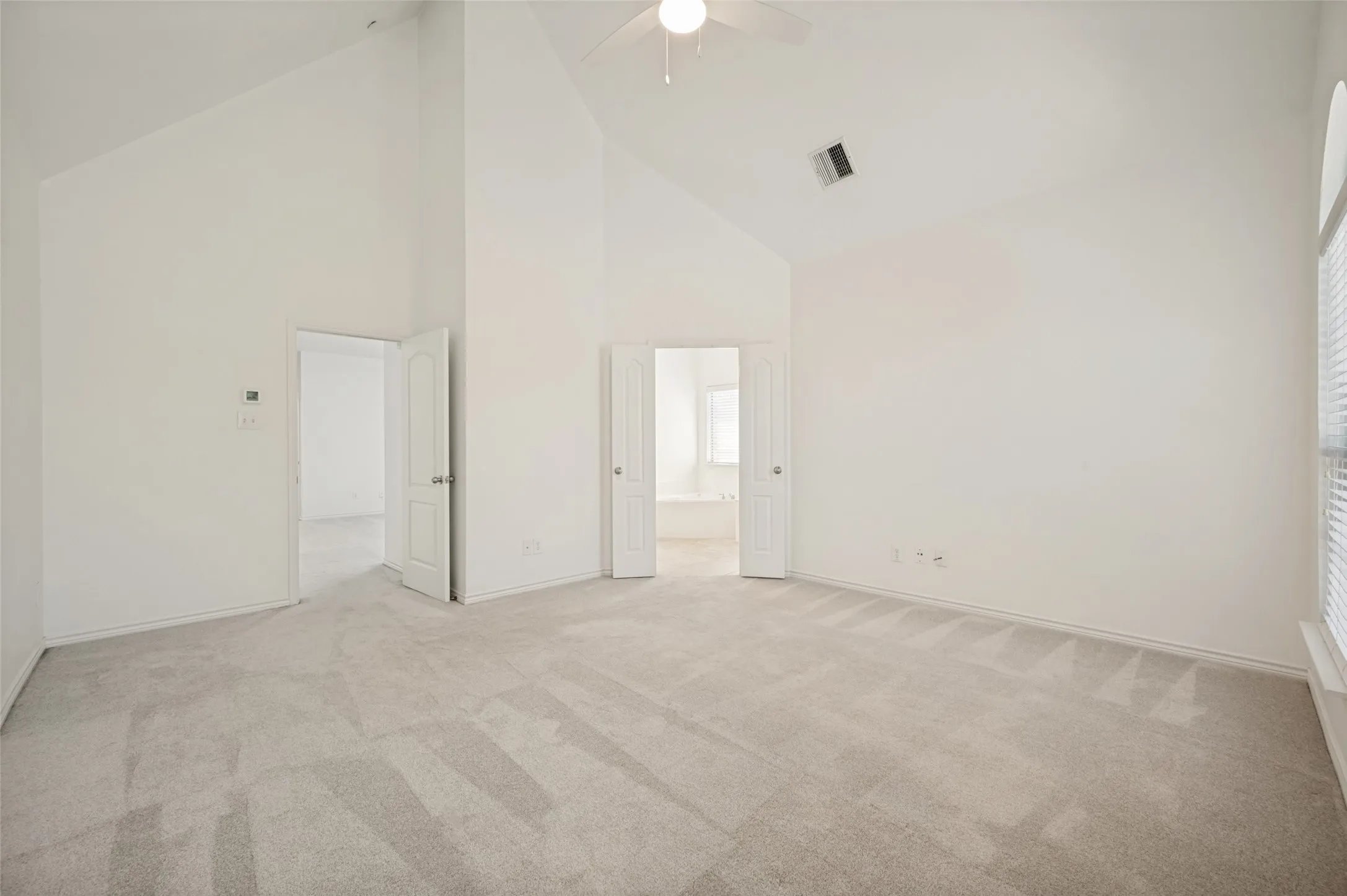 Townhouse For Sale in Collin County , 5778 Grosseto Drive, Frisco, Texas 75034, 2 Bedroom, 3 Bathroom, 2 Garage spaces, 1,881 Sqft, built in 2005, mls#21345483, Real Estate Agent in Frisco, Homes For Sale in Collin county, Homes For Sale in Frisco, Realtor in Frisco Texas, Real Estate Brokerage Independent Realty Texas, Luminita Cordes Realtor