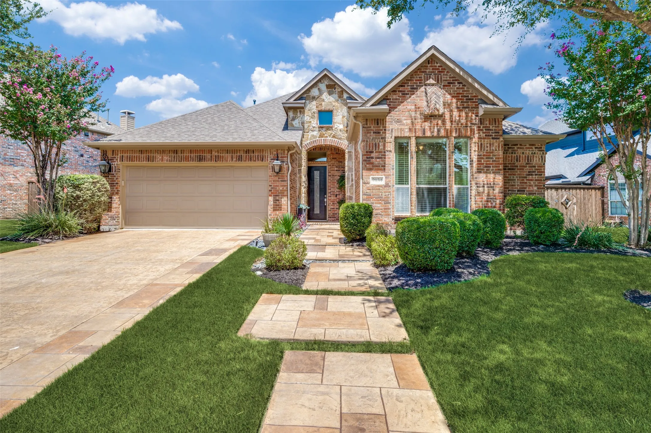 Single Family Residence For Sale in Denton County , 2134 Sandy Creek, Frisco, Texas 75033, 4 Bedroom, 3 Bathroom, 2 Garage spaces, 2,472 Sqft, built in 2006, mls#21344977, Real Estate Agent in Frisco, Homes For Sale in Denton county, Homes For Sale in Frisco, Realtor in Frisco Texas, Real Estate Brokerage Independent Realty Texas, Luminita Cordes Realtor