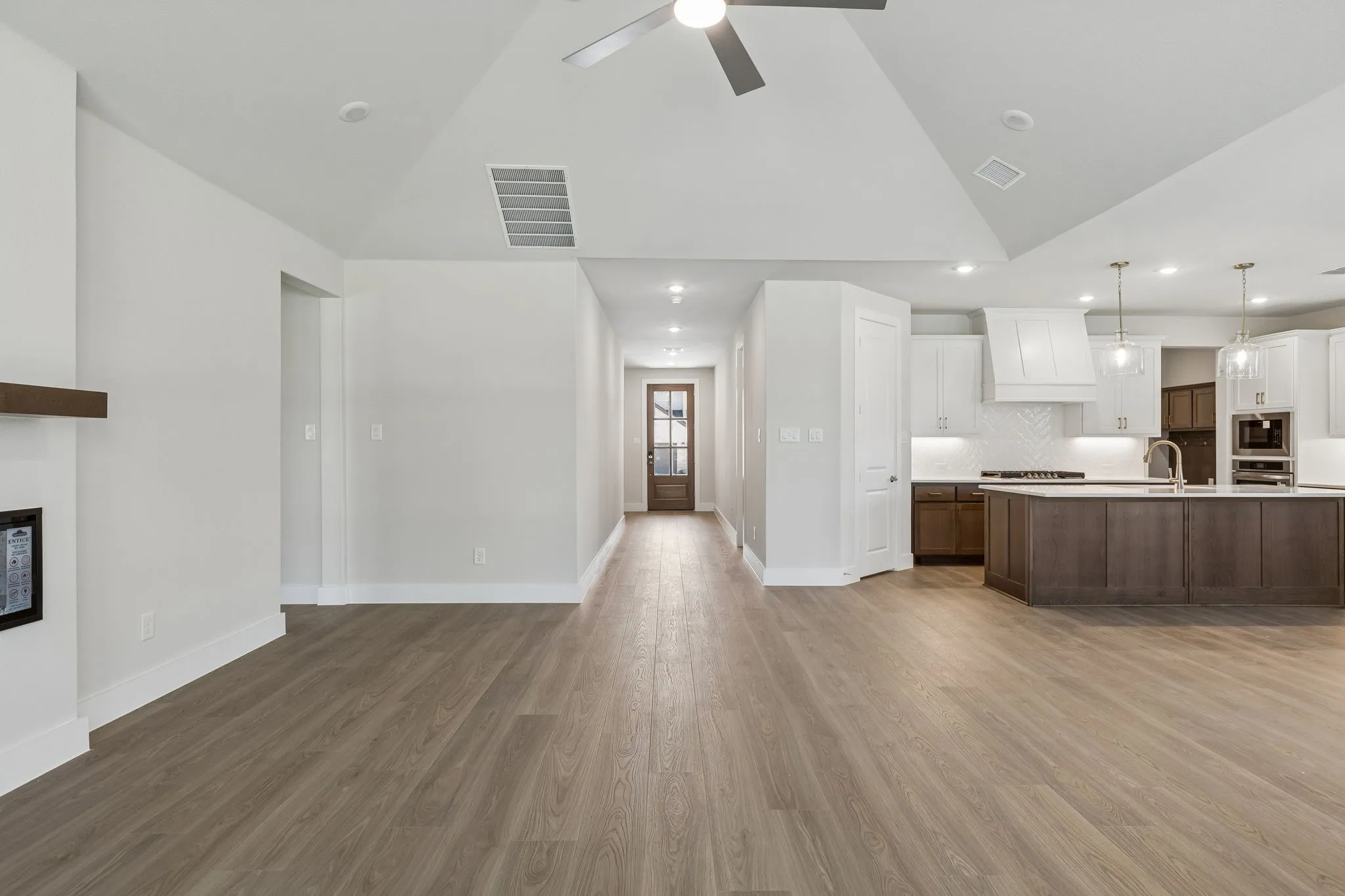 Single Family Residence For Sale in Collin County , 2418 Silver Spring Court, Celina, Texas 75009, 4 Bedroom, 3 Bathroom, 3 Garage spaces, 2,499 Sqft, built in 2026, mls#21345924, Real Estate Agent in Celina, Homes For Sale in Collin county, Homes For Sale in Celina, Realtor in Celina Texas, Real Estate Brokerage Independent Realty Texas, Luminita Cordes Realtor