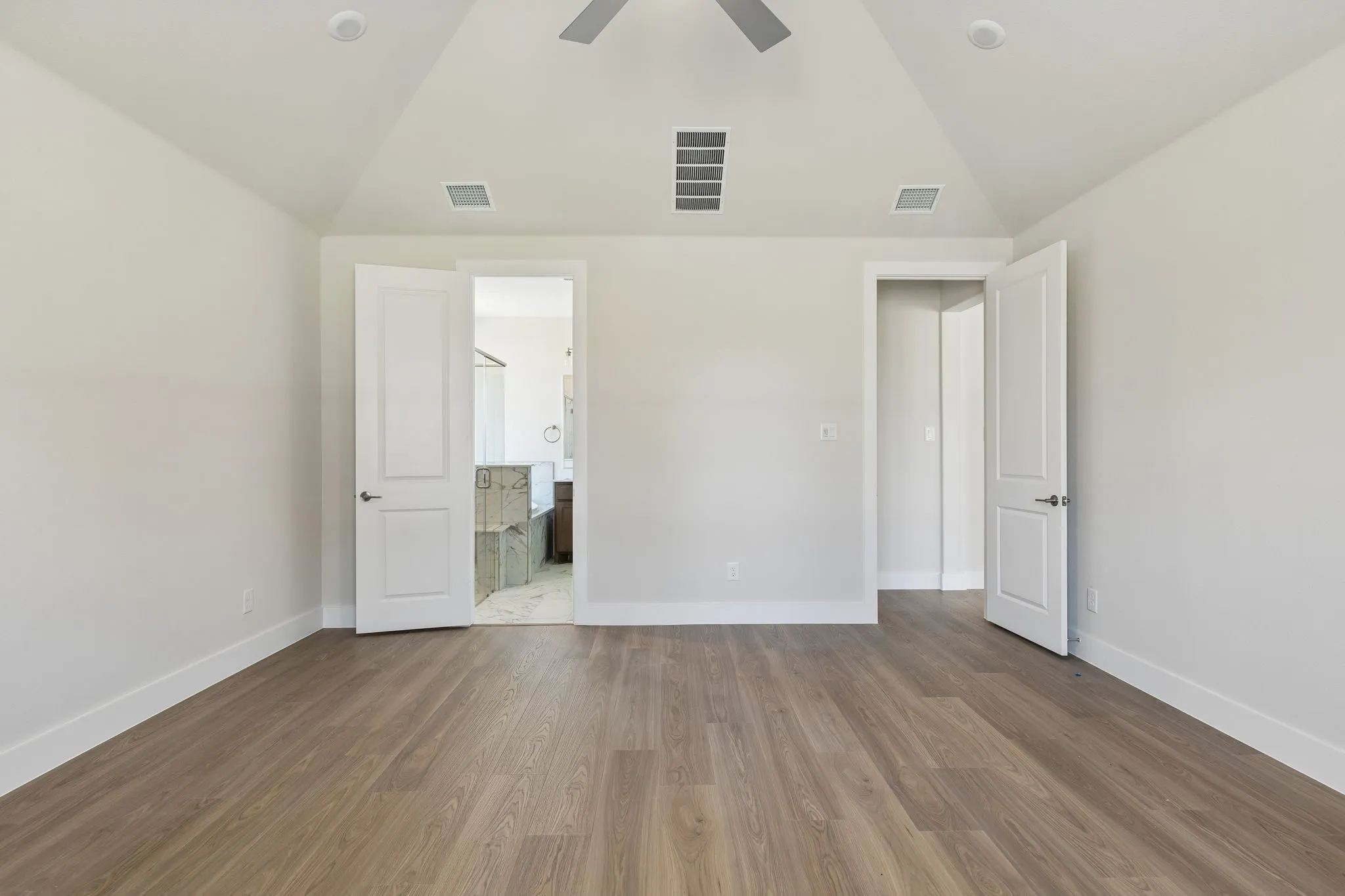 Single Family Residence For Sale in Collin County , 2418 Silver Spring Court, Celina, Texas 75009, 4 Bedroom, 3 Bathroom, 3 Garage spaces, 2,499 Sqft, built in 2026, mls#21345924, Real Estate Agent in Celina, Homes For Sale in Collin county, Homes For Sale in Celina, Realtor in Celina Texas, Real Estate Brokerage Independent Realty Texas, Luminita Cordes Realtor
