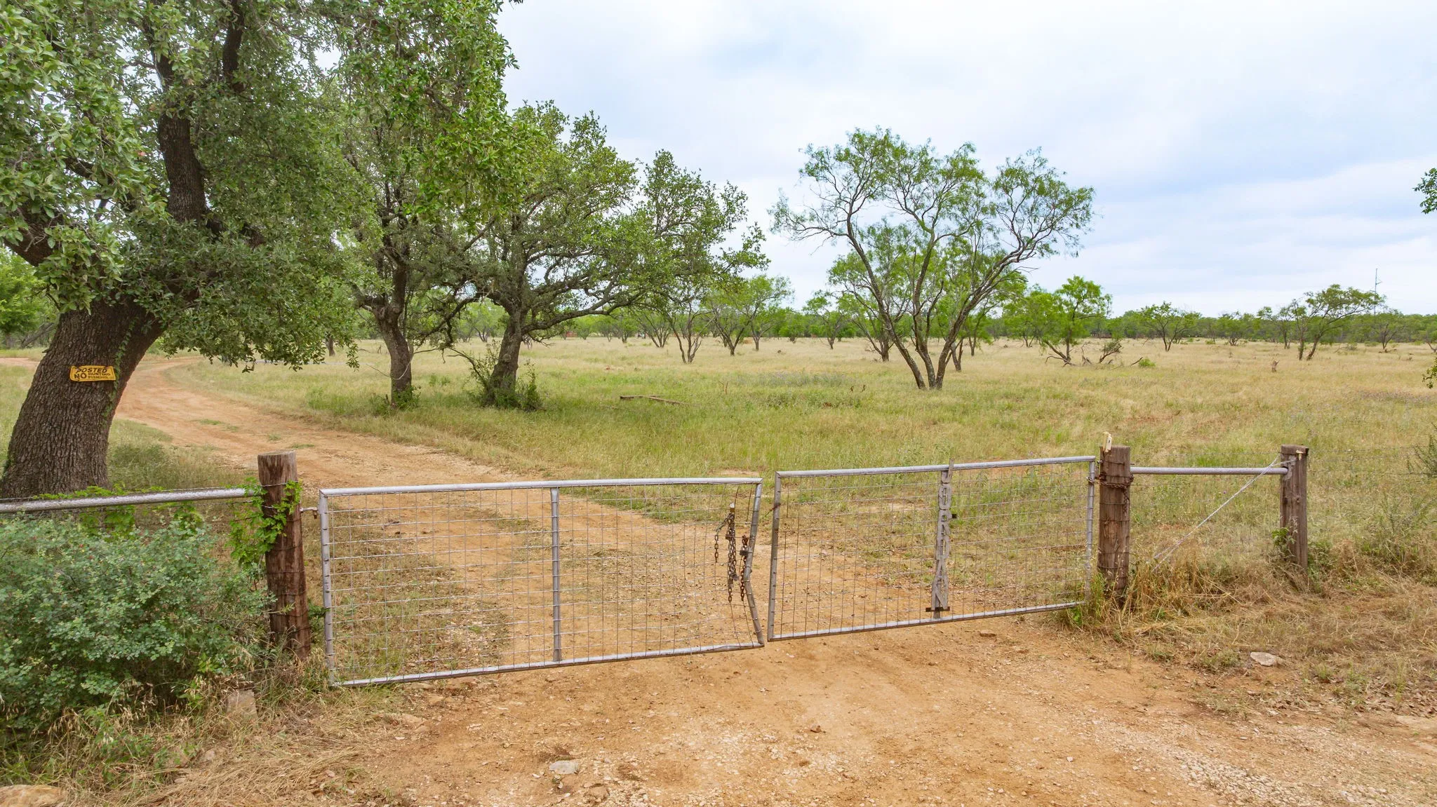 Improved Land For Sale in Comanche County , 983 CR 185, Comanche, Texas 76442, 0, 0, Garage spaces, 0 Sqft, built in 0, mls#21342707, Real Estate Agent in Comanche, Homes For Sale in Comanche county, Homes For Sale in Comanche, Realtor in Comanche Texas, Real Estate Brokerage Independent Realty Texas, Luminita Cordes Realtor