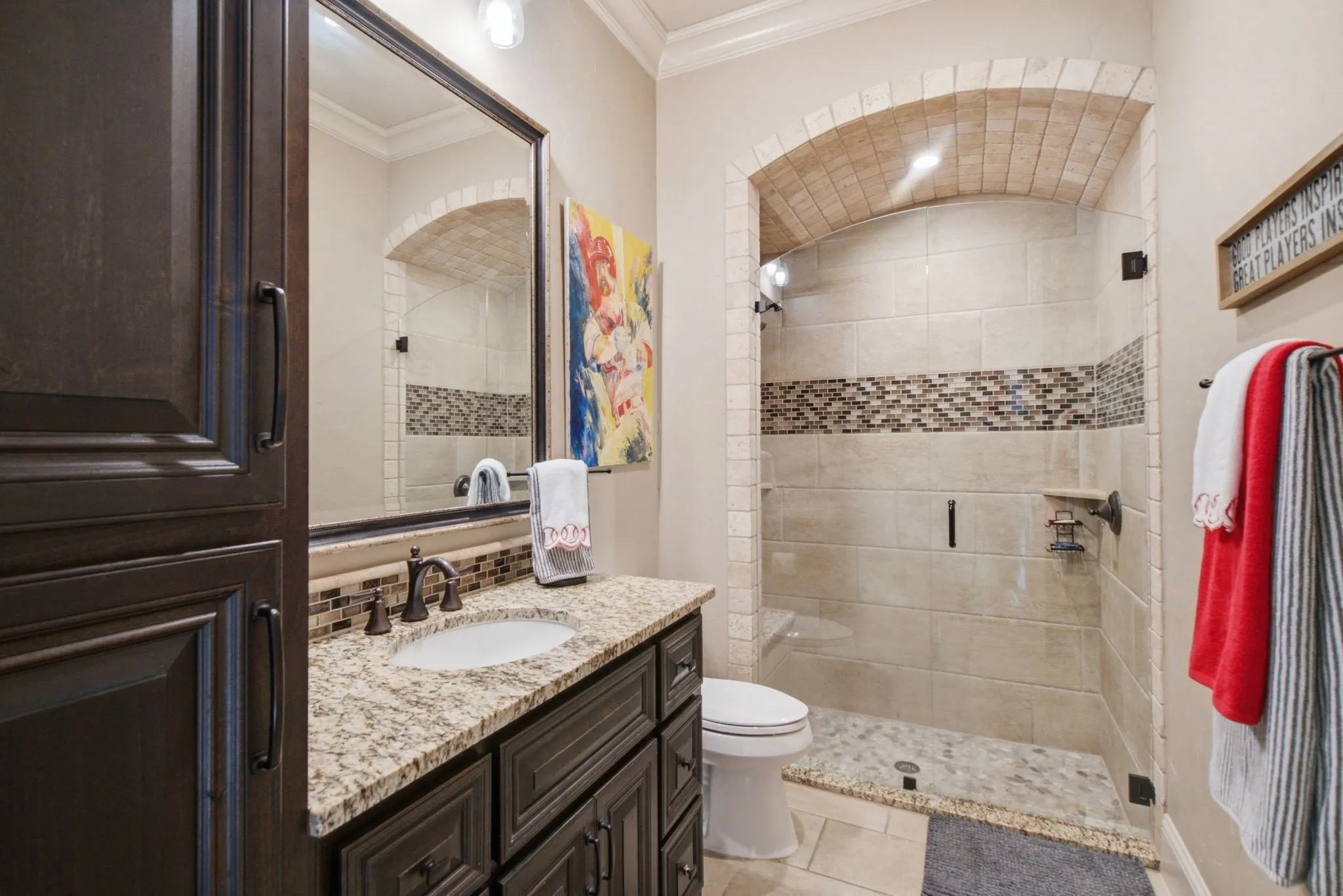 Single Family Residence For Sale in Parker County , 117 Signature Court, Weatherford, Texas 76087, 4 Bedroom, 5 Bathroom, 3 Garage spaces, 3,805 Sqft, built in 2017, mls#21345813, Real Estate Agent in Weatherford, Homes For Sale in Parker county, Homes For Sale in Weatherford, Realtor in Weatherford Texas, Real Estate Brokerage Independent Realty Texas, Luminita Cordes Realtor