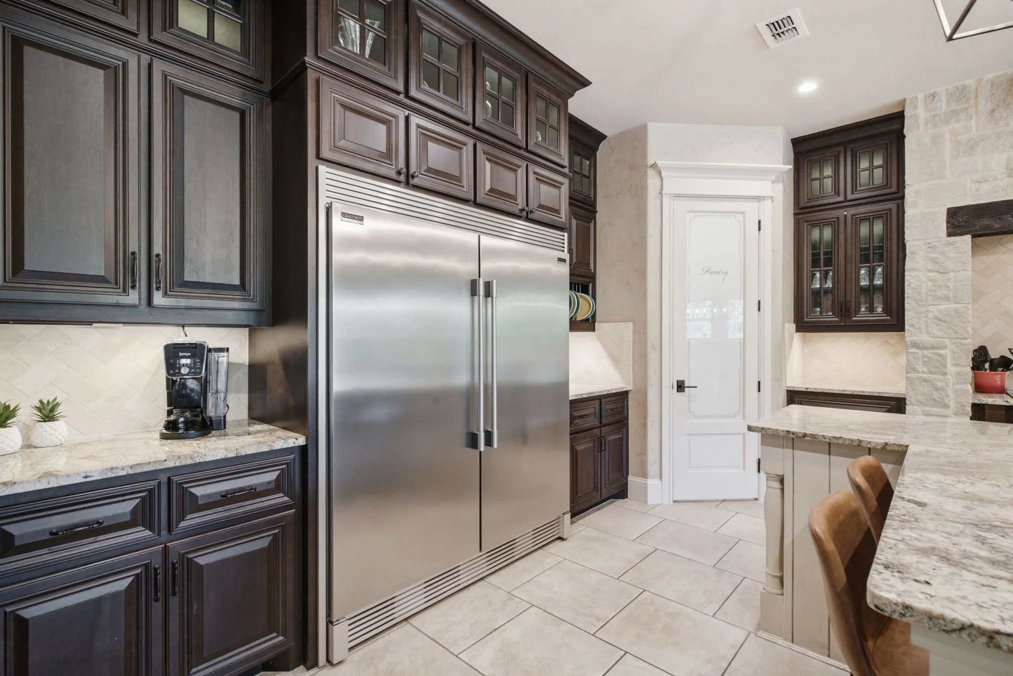 Single Family Residence For Sale in Parker County , 117 Signature Court, Weatherford, Texas 76087, 4 Bedroom, 5 Bathroom, 3 Garage spaces, 3,805 Sqft, built in 2017, mls#21345813, Real Estate Agent in Weatherford, Homes For Sale in Parker county, Homes For Sale in Weatherford, Realtor in Weatherford Texas, Real Estate Brokerage Independent Realty Texas, Luminita Cordes Realtor