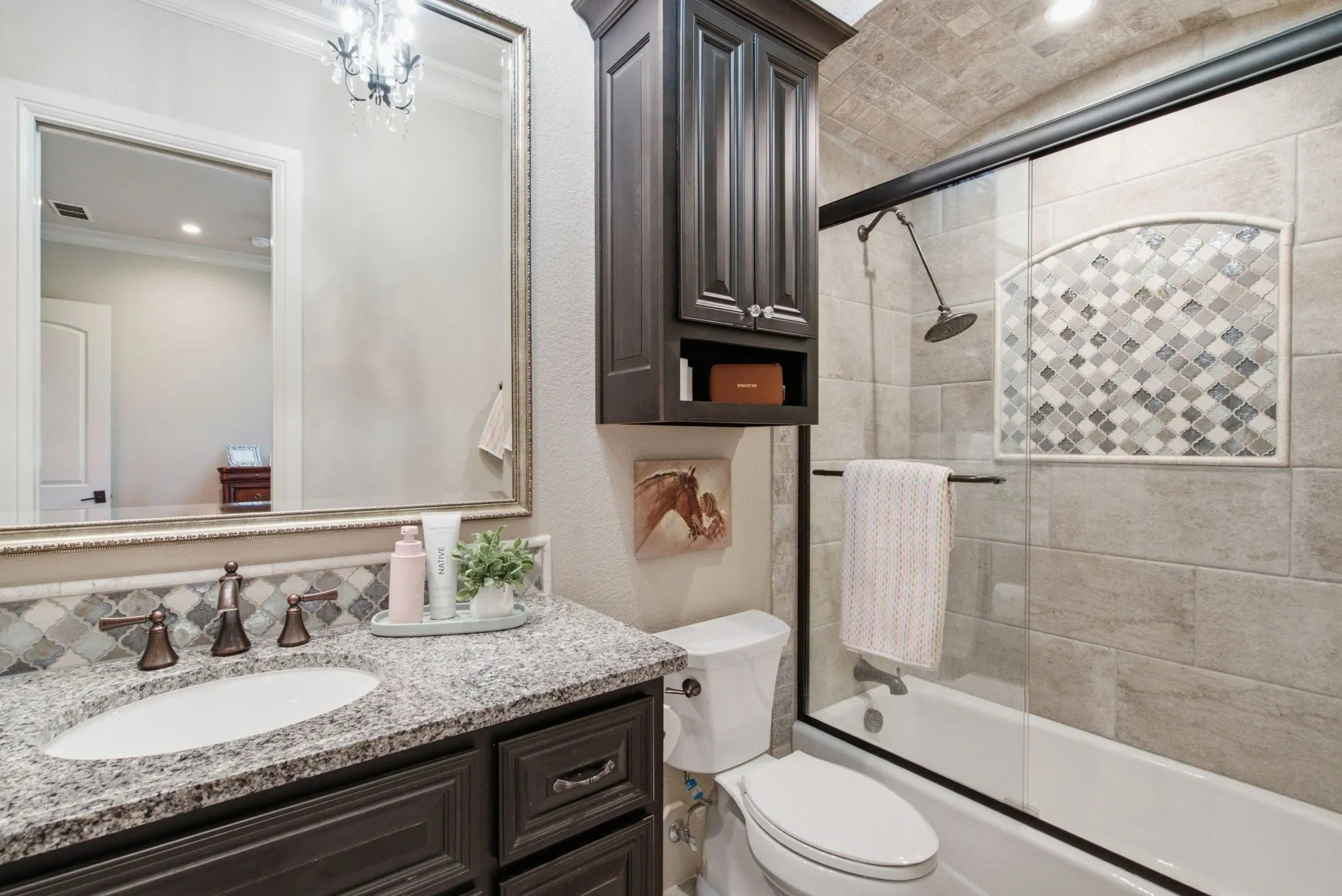 Single Family Residence For Sale in Parker County , 117 Signature Court, Weatherford, Texas 76087, 4 Bedroom, 5 Bathroom, 3 Garage spaces, 3,805 Sqft, built in 2017, mls#21345813, Real Estate Agent in Weatherford, Homes For Sale in Parker county, Homes For Sale in Weatherford, Realtor in Weatherford Texas, Real Estate Brokerage Independent Realty Texas, Luminita Cordes Realtor