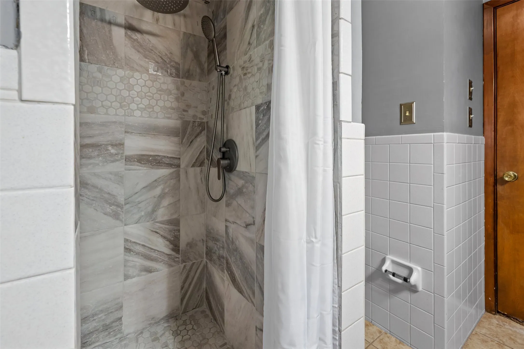 Walk in Shower