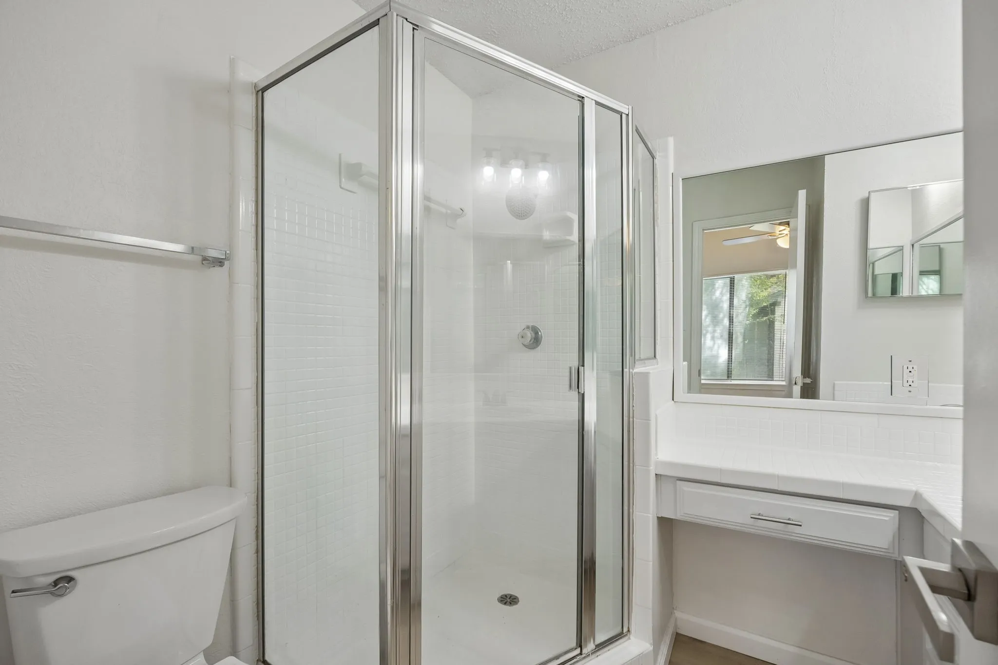 Condominium For Sale in Dallas County , 821 Dublin Drive 175, Richardson, Texas 75080, 2 Bedroom, 2 Bathroom, Garage spaces, 1,061 Sqft, built in 1981, mls#21342425, Real Estate Agent in Richardson, Homes For Sale in Dallas county, Homes For Sale in Richardson, Realtor in Richardson Texas, Real Estate Brokerage Independent Realty Texas, Luminita Cordes Realtor