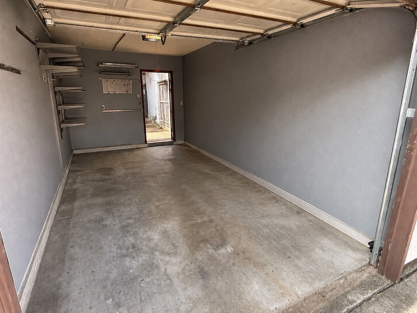 Townhouse For Rent in Collin County , 18040 Midway Road 241, Dallas, Texas 75287, 2 Bedroom, 2 Bathroom, 1 Garage spaces, 1,442 Sqft, built in 1984, mls#21345771, Real Estate Agent in Dallas, Homes For Rent in Collin county, Homes For Rent in Dallas, Realtor in Dallas Texas, Real Estate Brokerage Independent Realty Texas, Luminita Cordes Realtor