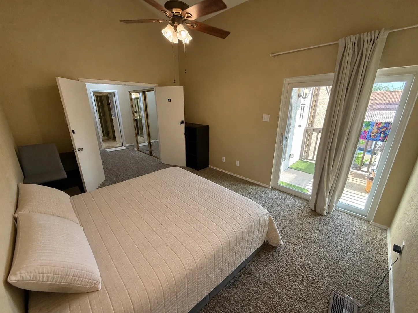 Townhouse For Rent in Collin County , 18040 Midway Road 241, Dallas, Texas 75287, 2 Bedroom, 2 Bathroom, 1 Garage spaces, 1,442 Sqft, built in 1984, mls#21345771, Real Estate Agent in Dallas, Homes For Rent in Collin county, Homes For Rent in Dallas, Realtor in Dallas Texas, Real Estate Brokerage Independent Realty Texas, Luminita Cordes Realtor