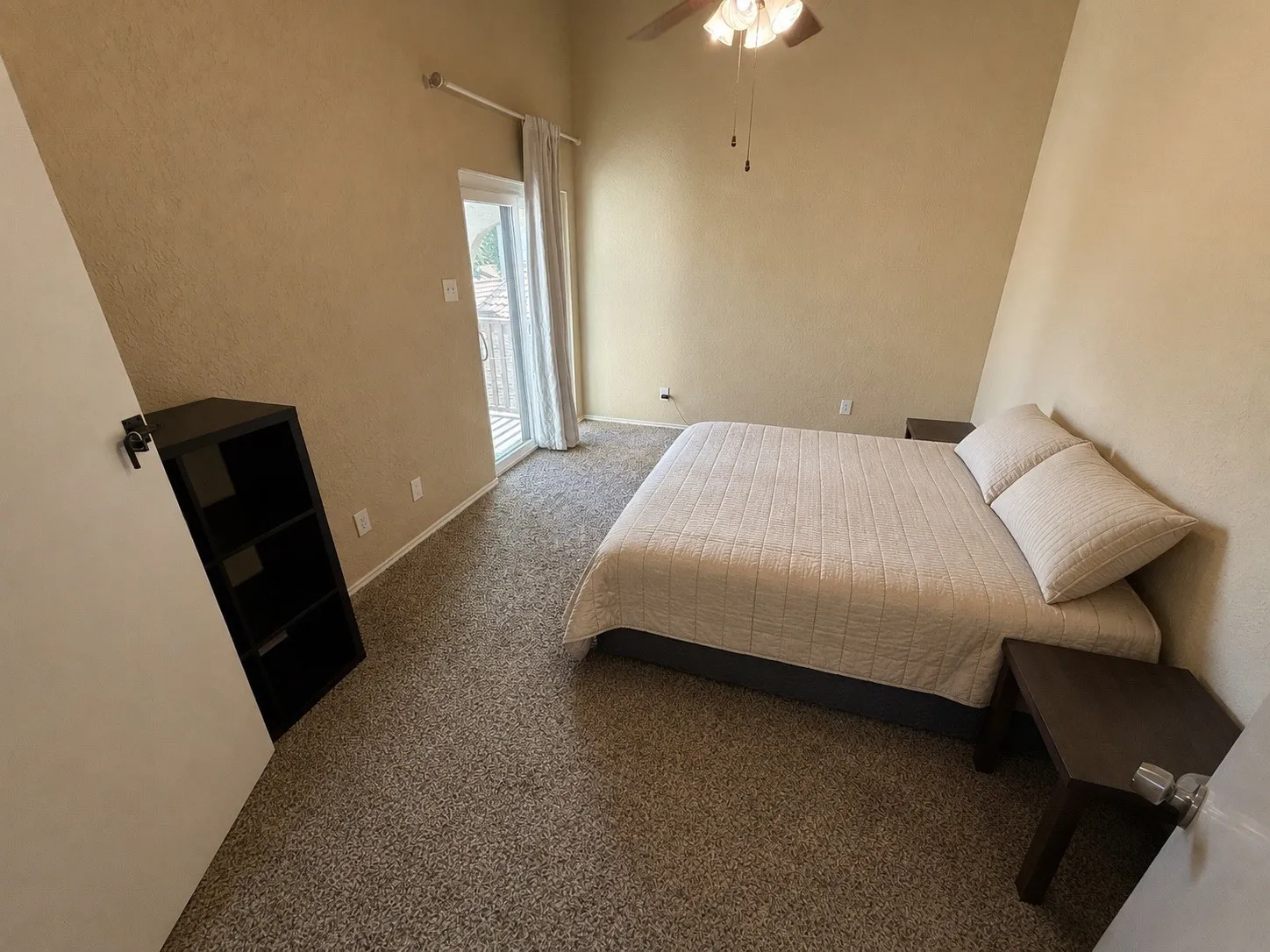 Townhouse For Rent in Collin County , 18040 Midway Road 241, Dallas, Texas 75287, 2 Bedroom, 2 Bathroom, 1 Garage spaces, 1,442 Sqft, built in 1984, mls#21345771, Real Estate Agent in Dallas, Homes For Rent in Collin county, Homes For Rent in Dallas, Realtor in Dallas Texas, Real Estate Brokerage Independent Realty Texas, Luminita Cordes Realtor