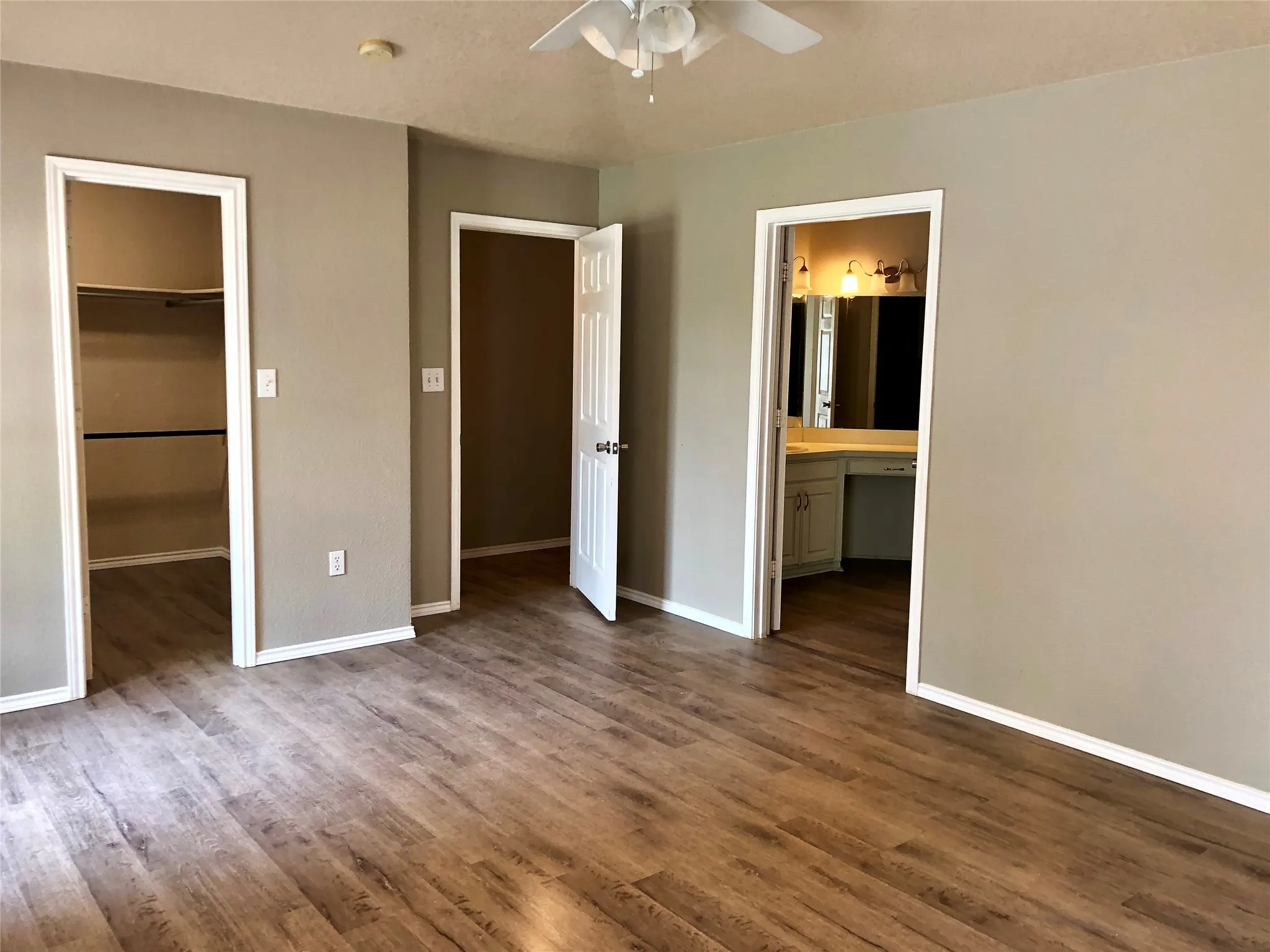 Duplex For Rent in Denton County , 455 Strata Drive, Denton, Texas 76201, 3 Bedroom, 2 Bathroom, Garage spaces, 1,539 Sqft, built in 1994, mls#21345994, Real Estate Agent in Denton, Homes For Rent in Denton county, Homes For Rent in Denton, Realtor in Denton Texas, Real Estate Brokerage Independent Realty Texas, Luminita Cordes Realtor