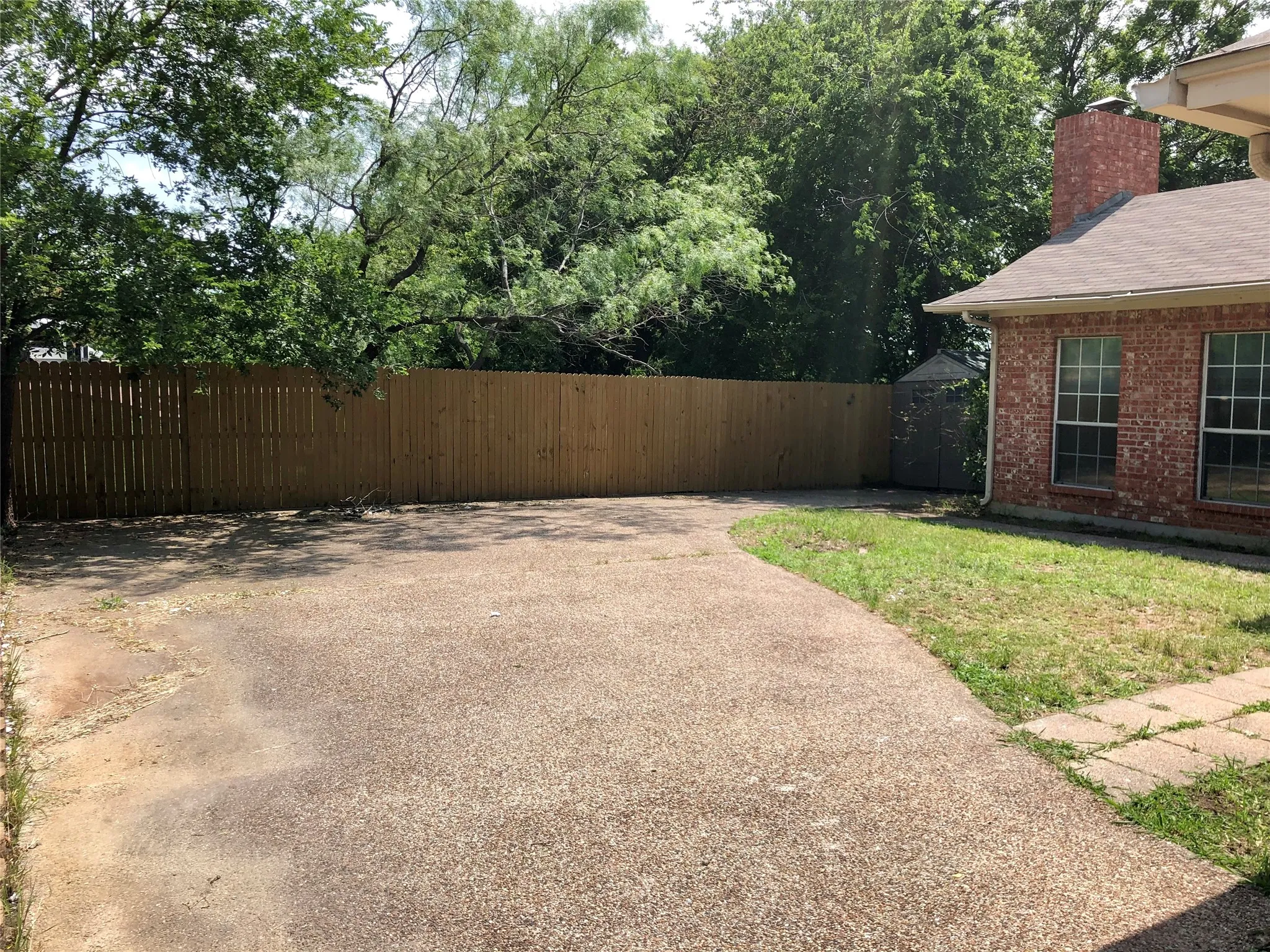 Duplex For Rent in Denton County , 455 Strata Drive, Denton, Texas 76201, 3 Bedroom, 2 Bathroom, Garage spaces, 1,539 Sqft, built in 1994, mls#21345994, Real Estate Agent in Denton, Homes For Rent in Denton county, Homes For Rent in Denton, Realtor in Denton Texas, Real Estate Brokerage Independent Realty Texas, Luminita Cordes Realtor