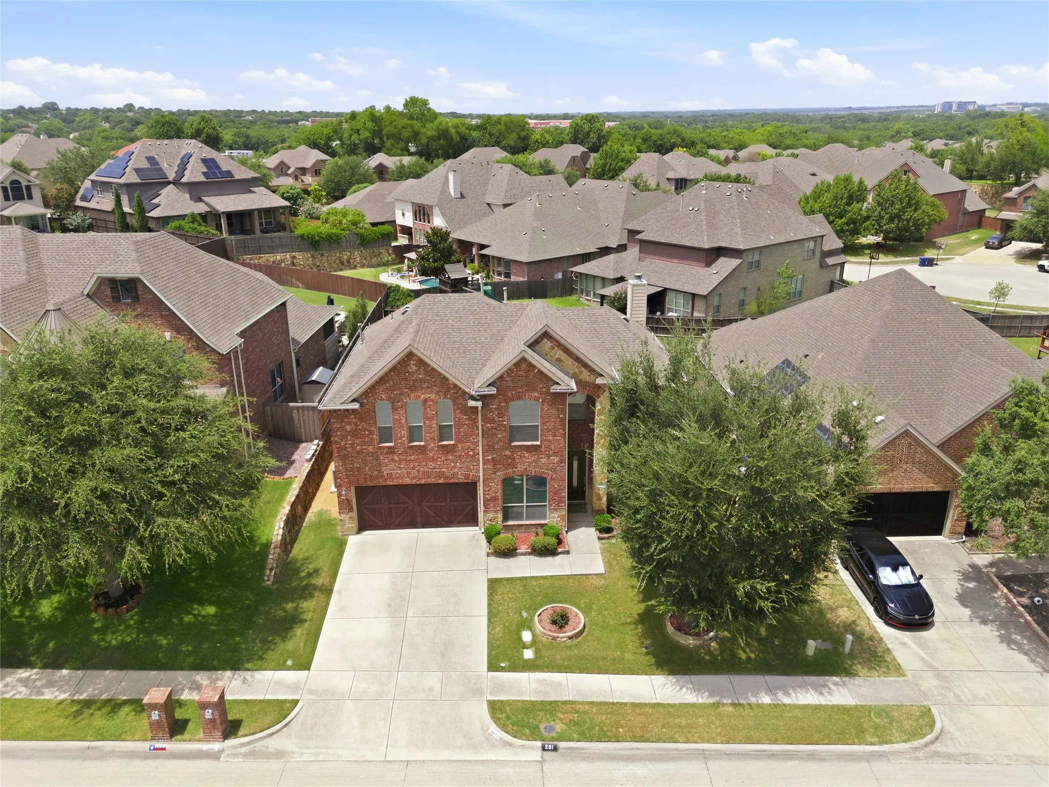Single Family Residence For Sale in Collin County , 201 Oak Point Drive, Mc Kinney, Texas 75071, 4 Bedroom, 3 Bathroom, 2 Garage spaces, 3,075 Sqft, built in 2011, mls#21332261, Real Estate Agent in Mc Kinney, Homes For Sale in Collin county, Homes For Sale in Mc Kinney, Realtor in Mc Kinney Texas, Real Estate Brokerage Independent Realty Texas, Luminita Cordes Realtor