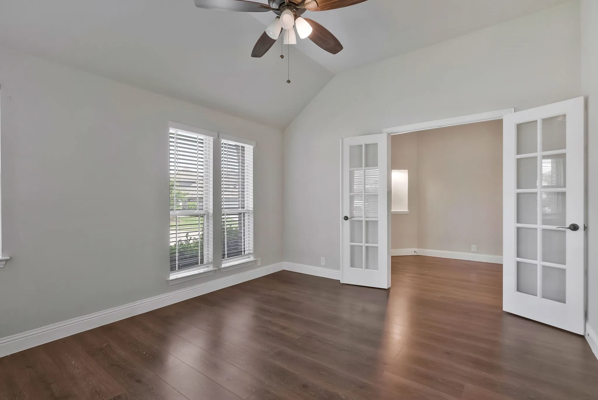 Single Family Residence For Rent in Denton County , 1217 Snowbird Drive, Little Elm, Texas 75068, 4 Bedroom, 3 Bathroom, 2 Garage spaces, 2,762 Sqft, built in 2019, mls#21340505, Real Estate Agent in Little Elm, Homes For Rent in Denton county, Homes For Rent in Little Elm, Realtor in Little Elm Texas, Real Estate Brokerage Independent Realty Texas, Luminita Cordes Realtor