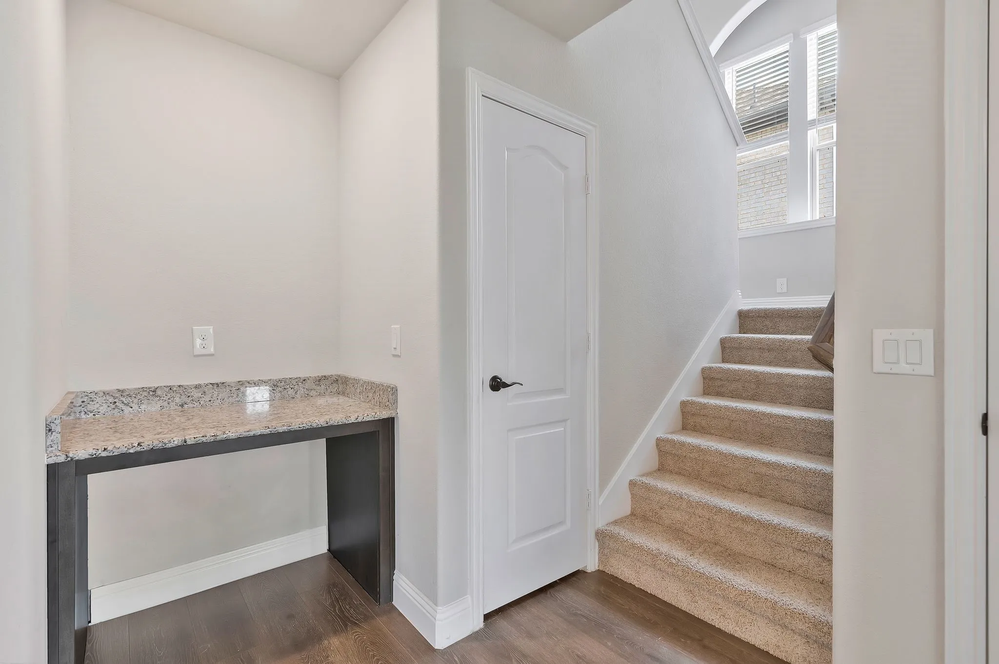 Single Family Residence For Rent in Denton County , 1217 Snowbird Drive, Little Elm, Texas 75068, 4 Bedroom, 3 Bathroom, 2 Garage spaces, 2,762 Sqft, built in 2019, mls#21340505, Real Estate Agent in Little Elm, Homes For Rent in Denton county, Homes For Rent in Little Elm, Realtor in Little Elm Texas, Real Estate Brokerage Independent Realty Texas, Luminita Cordes Realtor