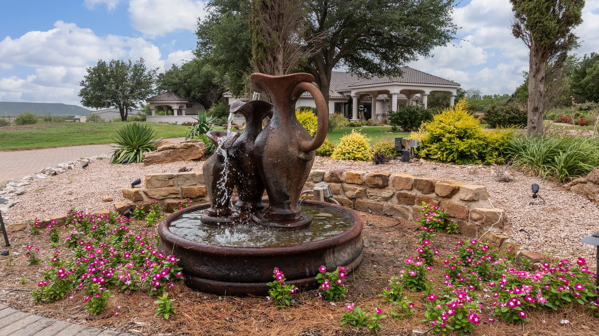 Single Family Residence For Sale in Taylor County , 820 S US Highway 83, Abilene, Texas 79602, 5 Bedroom, 6 Bathroom, 3 Garage spaces, 7,534 Sqft, built in 2000, Price $3,900,000, mls#21334477, Real Estate Agent in Abilene, Homes For Sale in Taylor county, Homes For Sale in Abilene, Realtor in Abilene Texas, Real Estate Brokerage Independent Realty Texas, Luminita Cordes Realtor