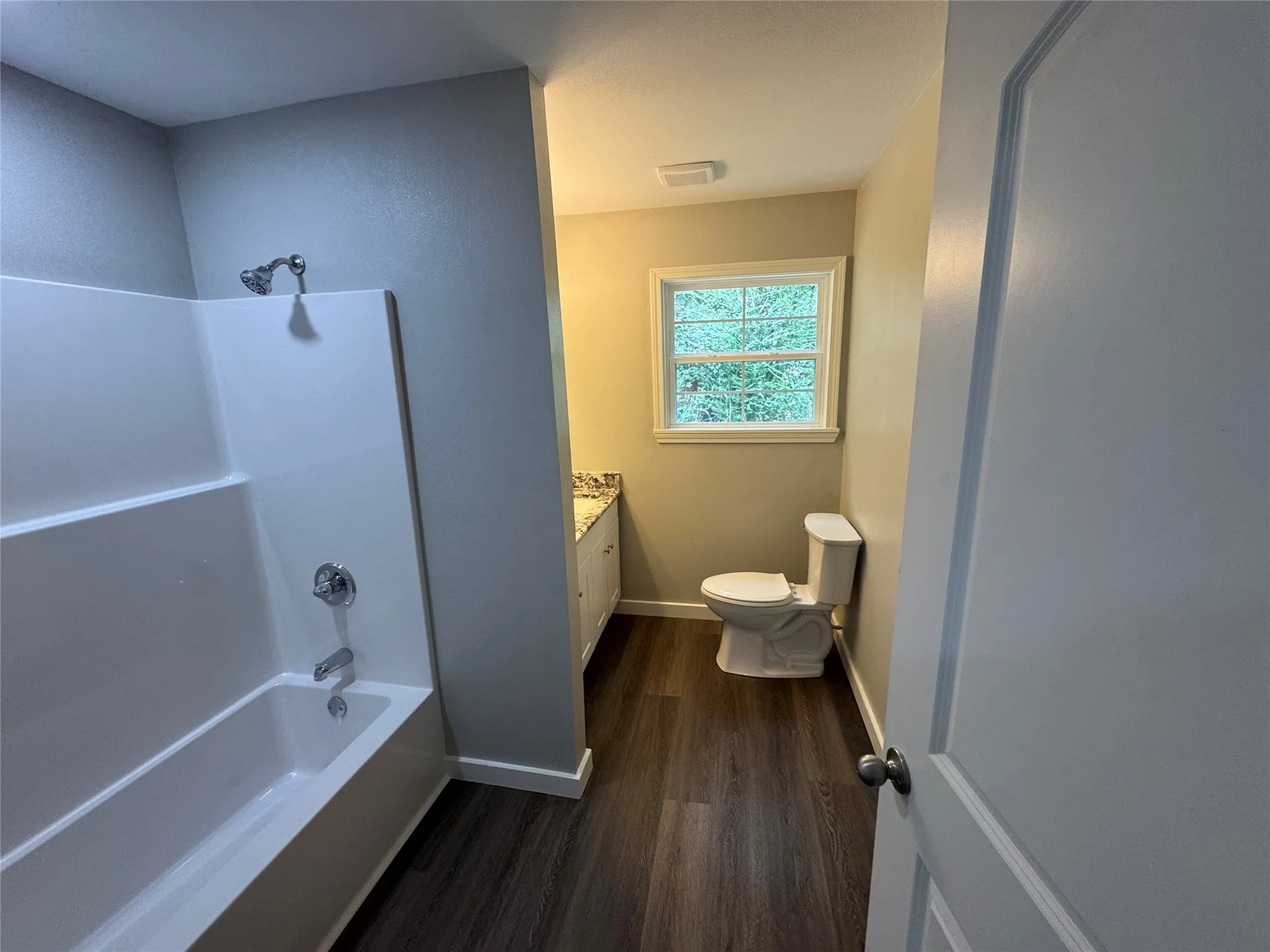 Single Family Residence For Sale in Hopkins County , 108 California Street E, Sulphur Springs, Texas 75482, 3 Bedroom, 2 Bathroom, 2 Garage spaces, 1,547 Sqft, built in 1951, mls#21345937, Real Estate Agent in Sulphur Springs, Homes For Sale in Hopkins county, Homes For Sale in Sulphur Springs, Realtor in Sulphur Springs Texas, Real Estate Brokerage Independent Realty Texas, Luminita Cordes Realtor