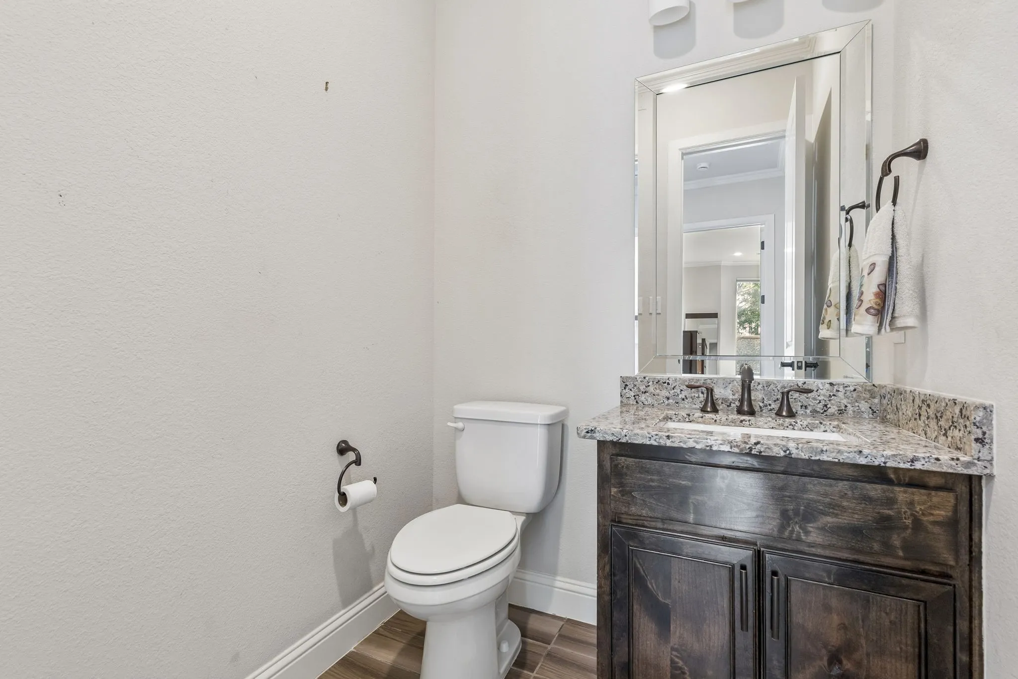 Single Family Residence For Sale in Tarrant County , 400 Winding Ridge Trail, Southlake, Texas 76092, 5 Bedroom, 7 Bathroom, 3 Garage spaces, 4,828 Sqft, built in 2016, mls#21346016, Real Estate Agent in Southlake, Homes For Sale in Tarrant county, Homes For Sale in Southlake, Realtor in Southlake Texas, Real Estate Brokerage Independent Realty Texas, Luminita Cordes Realtor