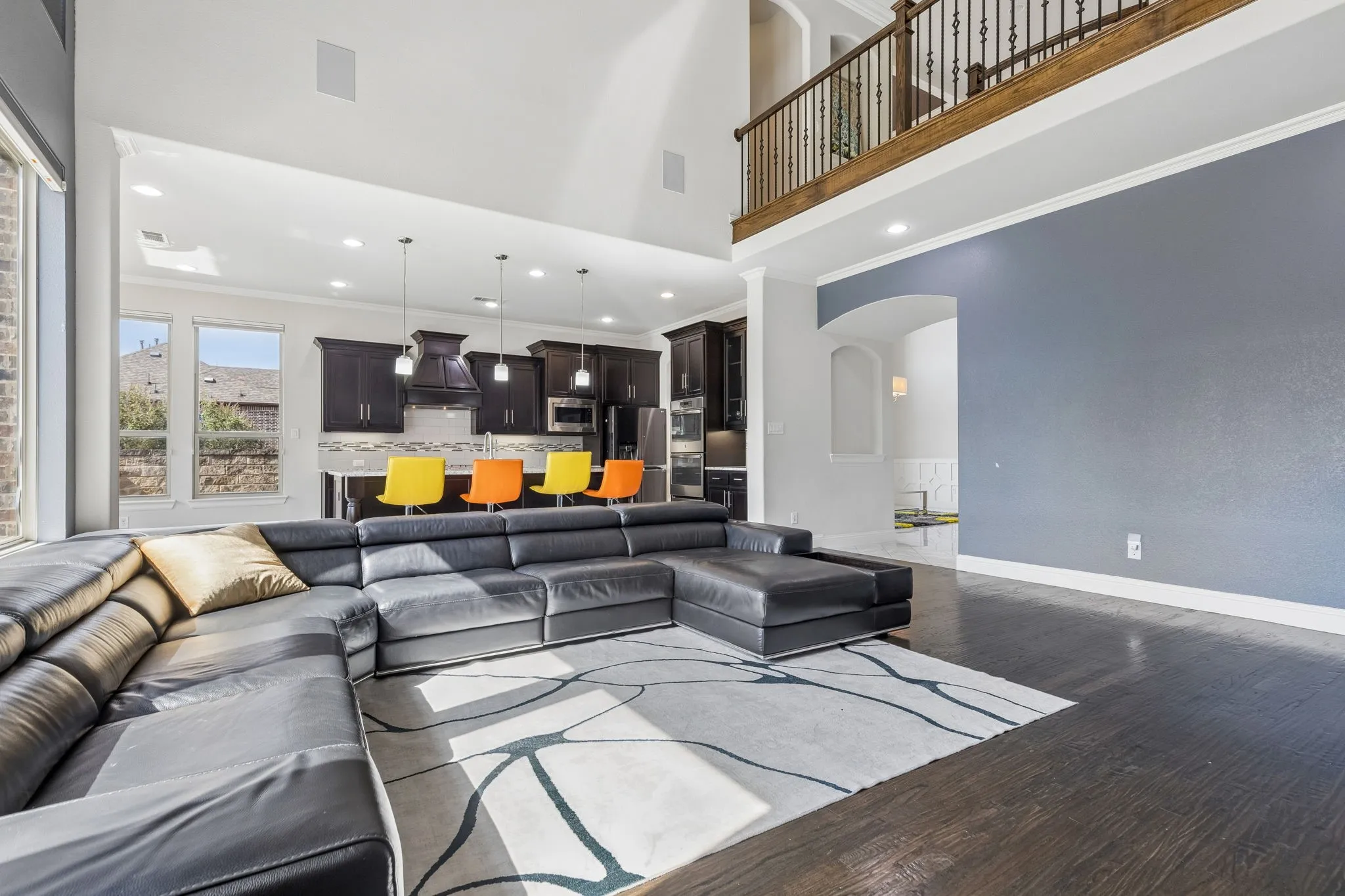 Single Family Residence For Sale in Tarrant County , 400 Winding Ridge Trail, Southlake, Texas 76092, 5 Bedroom, 7 Bathroom, 3 Garage spaces, 4,828 Sqft, built in 2016, mls#21346016, Real Estate Agent in Southlake, Homes For Sale in Tarrant county, Homes For Sale in Southlake, Realtor in Southlake Texas, Real Estate Brokerage Independent Realty Texas, Luminita Cordes Realtor