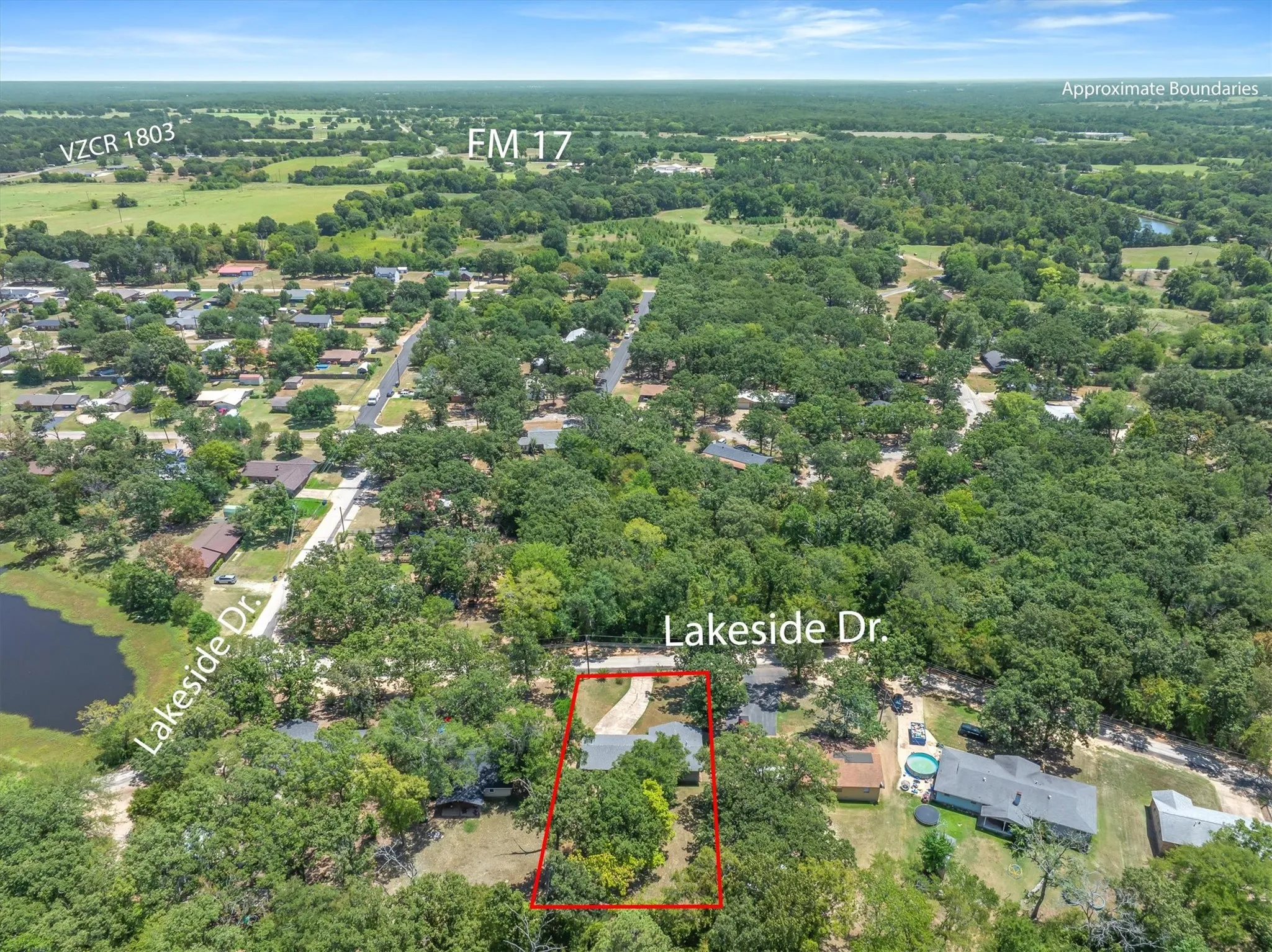 Single Family Residence For Sale in Van Zandt County , 1207 Lakeside Drive, Grand Saline, Texas 75140, 3 Bedroom, 2 Bathroom, Garage spaces, 1,202 Sqft, built in 1969, mls#21346019, Real Estate Agent in Grand Saline, Homes For Sale in Van Zandt county, Homes For Sale in Grand Saline, Realtor in Grand Saline Texas, Real Estate Brokerage Independent Realty Texas, Luminita Cordes Realtor