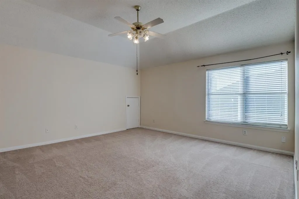 Single Family Residence For Sale in Collin County , 8300 Bent Tree Springs Drive, Plano, Texas 75025, 4 Bedroom, 3 Bathroom, 3 Garage spaces, 3,030 Sqft, built in 1999, mls#21346030, Real Estate Agent in Plano, Homes For Sale in Collin county, Homes For Sale in Plano, Realtor in Plano Texas, Real Estate Brokerage Independent Realty Texas, Luminita Cordes Realtor