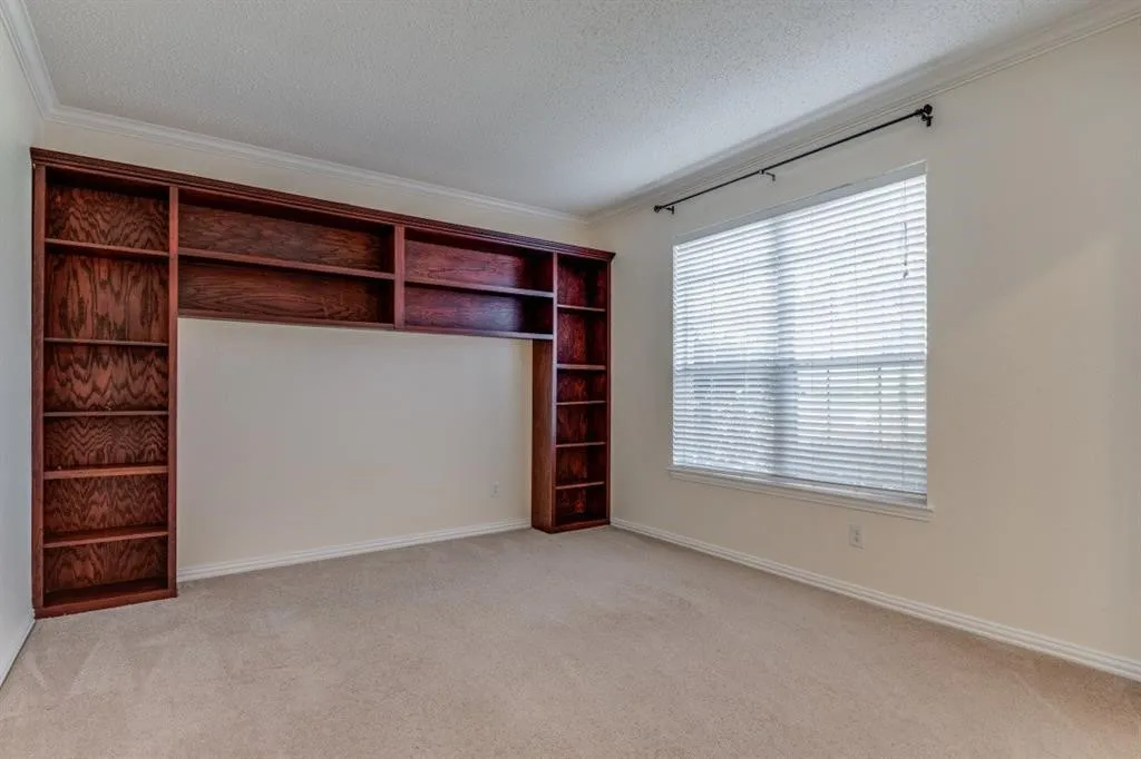 Single Family Residence For Sale in Collin County , 8300 Bent Tree Springs Drive, Plano, Texas 75025, 4 Bedroom, 3 Bathroom, 3 Garage spaces, 3,030 Sqft, built in 1999, mls#21346030, Real Estate Agent in Plano, Homes For Sale in Collin county, Homes For Sale in Plano, Realtor in Plano Texas, Real Estate Brokerage Independent Realty Texas, Luminita Cordes Realtor