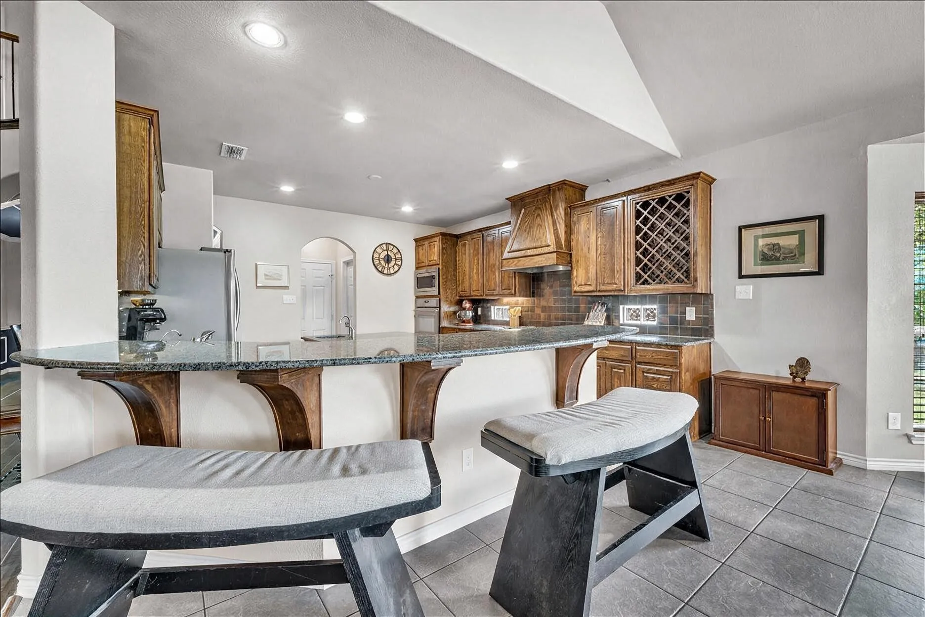 Single Family Residence For Sale in Tarrant County , 2824 Stackhouse Street, Fort Worth, Texas 76244, 5 Bedroom, 4 Bathroom, 3 Garage spaces, 4,286 Sqft, built in 2012, mls#21340775, Real Estate Agent in Fort Worth, Homes For Sale in Tarrant county, Homes For Sale in Fort Worth, Realtor in Fort Worth Texas, Real Estate Brokerage Independent Realty Texas, Luminita Cordes Realtor