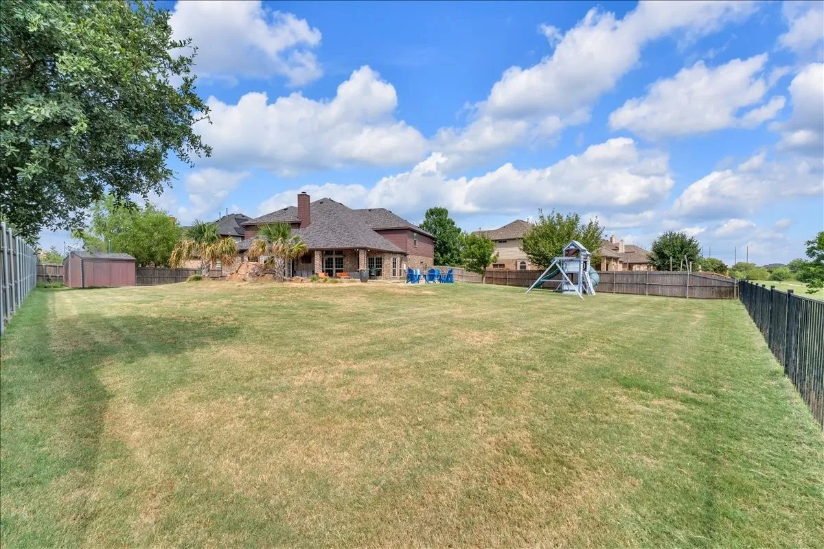 Single Family Residence For Sale in Tarrant County , 2824 Stackhouse Street, Fort Worth, Texas 76244, 5 Bedroom, 4 Bathroom, 3 Garage spaces, 4,286 Sqft, built in 2012, mls#21340775, Real Estate Agent in Fort Worth, Homes For Sale in Tarrant county, Homes For Sale in Fort Worth, Realtor in Fort Worth Texas, Real Estate Brokerage Independent Realty Texas, Luminita Cordes Realtor