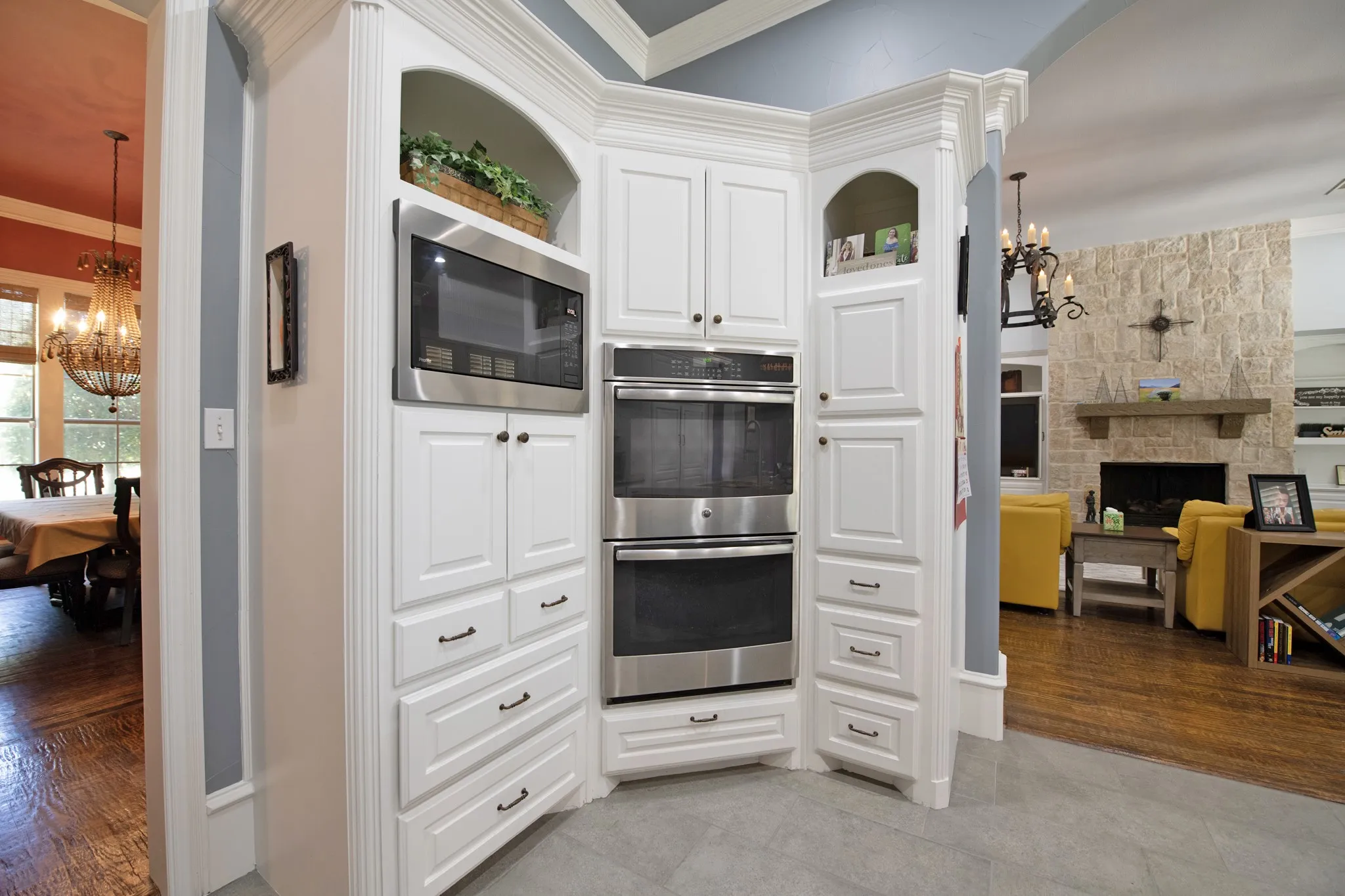 Single Family Residence For Sale in Rockwall County , 2 Westchester Court, Heath, Texas 75032, 4 Bedroom, 4 Bathroom, 3 Garage spaces, 3,900 Sqft, built in 2004, mls#21346031, Real Estate Agent in Heath, Homes For Sale in Rockwall county, Homes For Sale in Heath, Realtor in Heath Texas, Real Estate Brokerage Independent Realty Texas, Luminita Cordes Realtor