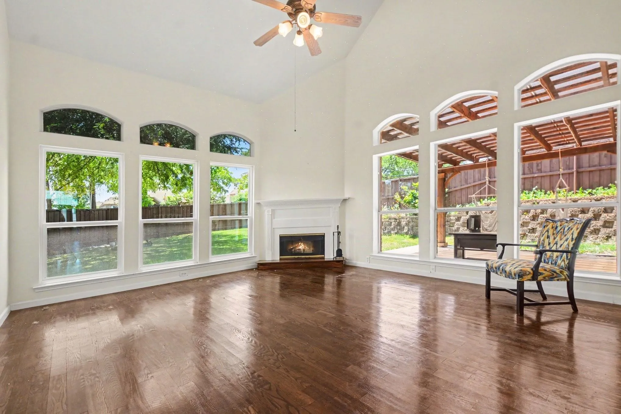 Single Family Residence For Sale in Rockwall County , 477 Monterey Drive, Rockwall, Texas 75087, 5 Bedroom, 4 Bathroom, 3 Garage spaces, 3,594 Sqft, built in 2002, mls#21346004, Real Estate Agent in Rockwall, Homes For Sale in Rockwall county, Homes For Sale in Rockwall, Realtor in Rockwall Texas, Real Estate Brokerage Independent Realty Texas, Luminita Cordes Realtor
