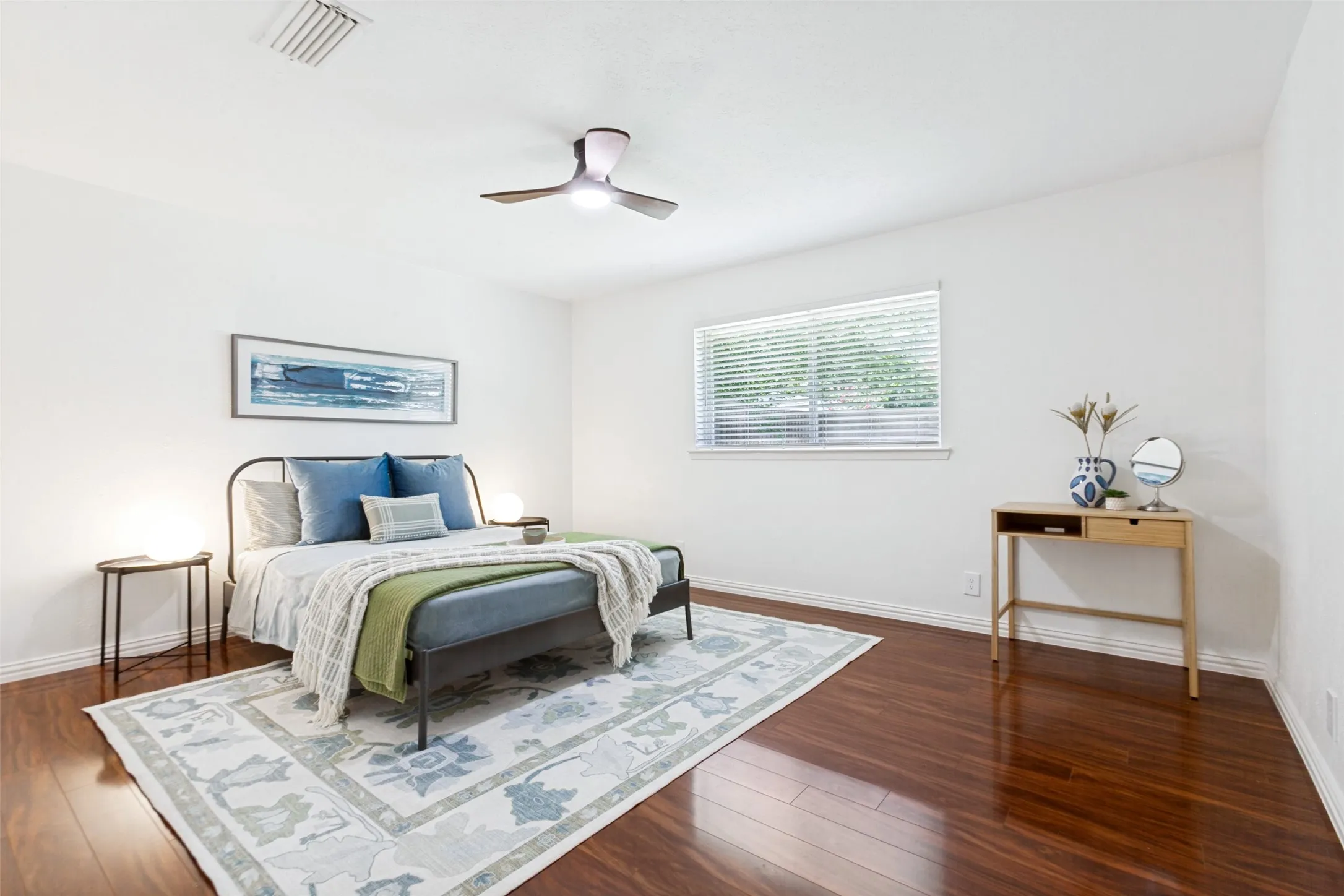 Single Family Residence For Sale in Dallas County , 1905 Deep Valley Drive, Richardson, Texas 75080, 3 Bedroom, 2 Bathroom, 2 Garage spaces, 1,602 Sqft, built in 1968, mls#21344154, Real Estate Agent in Richardson, Homes For Sale in Dallas county, Homes For Sale in Richardson, Realtor in Richardson Texas, Real Estate Brokerage Independent Realty Texas, Luminita Cordes Realtor