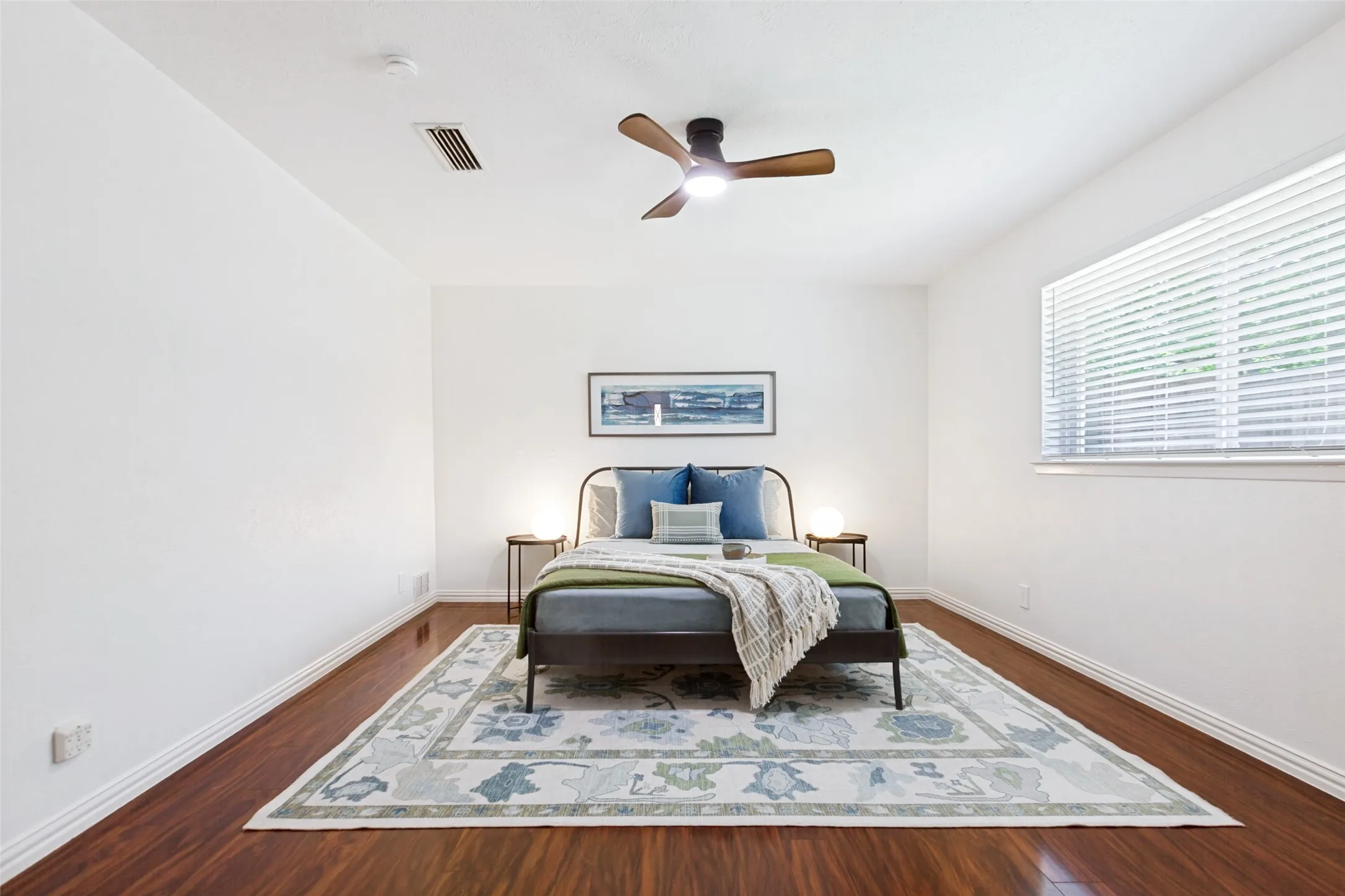 Single Family Residence For Sale in Dallas County , 1905 Deep Valley Drive, Richardson, Texas 75080, 3 Bedroom, 2 Bathroom, 2 Garage spaces, 1,602 Sqft, built in 1968, mls#21344154, Real Estate Agent in Richardson, Homes For Sale in Dallas county, Homes For Sale in Richardson, Realtor in Richardson Texas, Real Estate Brokerage Independent Realty Texas, Luminita Cordes Realtor