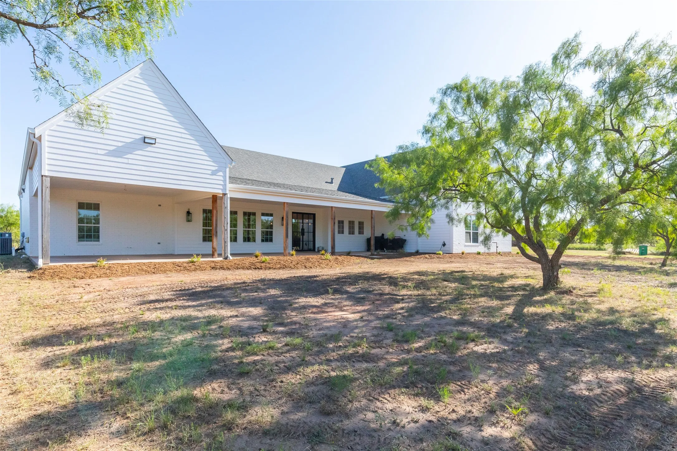 Single Family Residence For Sale in Taylor County , 753 County Road 154, Tuscola, Texas 79562, 5 Bedroom, 4 Bathroom, 3 Garage spaces, 3,665 Sqft, built in 2022, mls#21345722, Real Estate Agent in Tuscola, Homes For Sale in Taylor county, Homes For Sale in Tuscola, Realtor in Tuscola Texas, Real Estate Brokerage Independent Realty Texas, Luminita Cordes Realtor